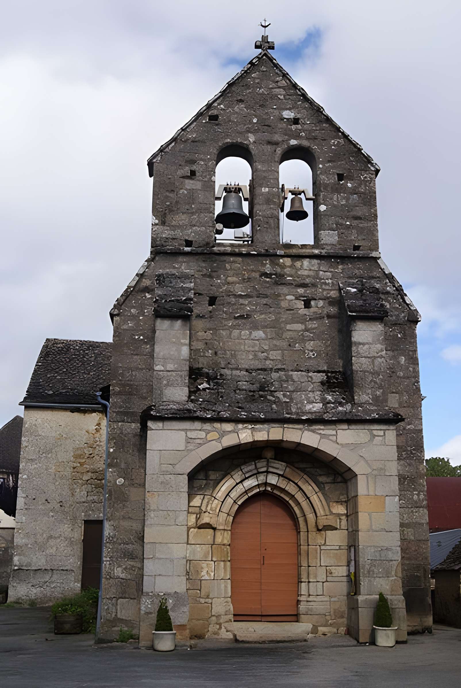 Église Saint-Martial de Saint-Martial-Entraygues 