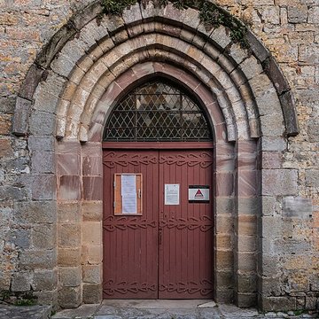 Église Saint-Martial de Tauriac