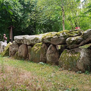 Allée couverte de la Hamelinière à Chantrigné