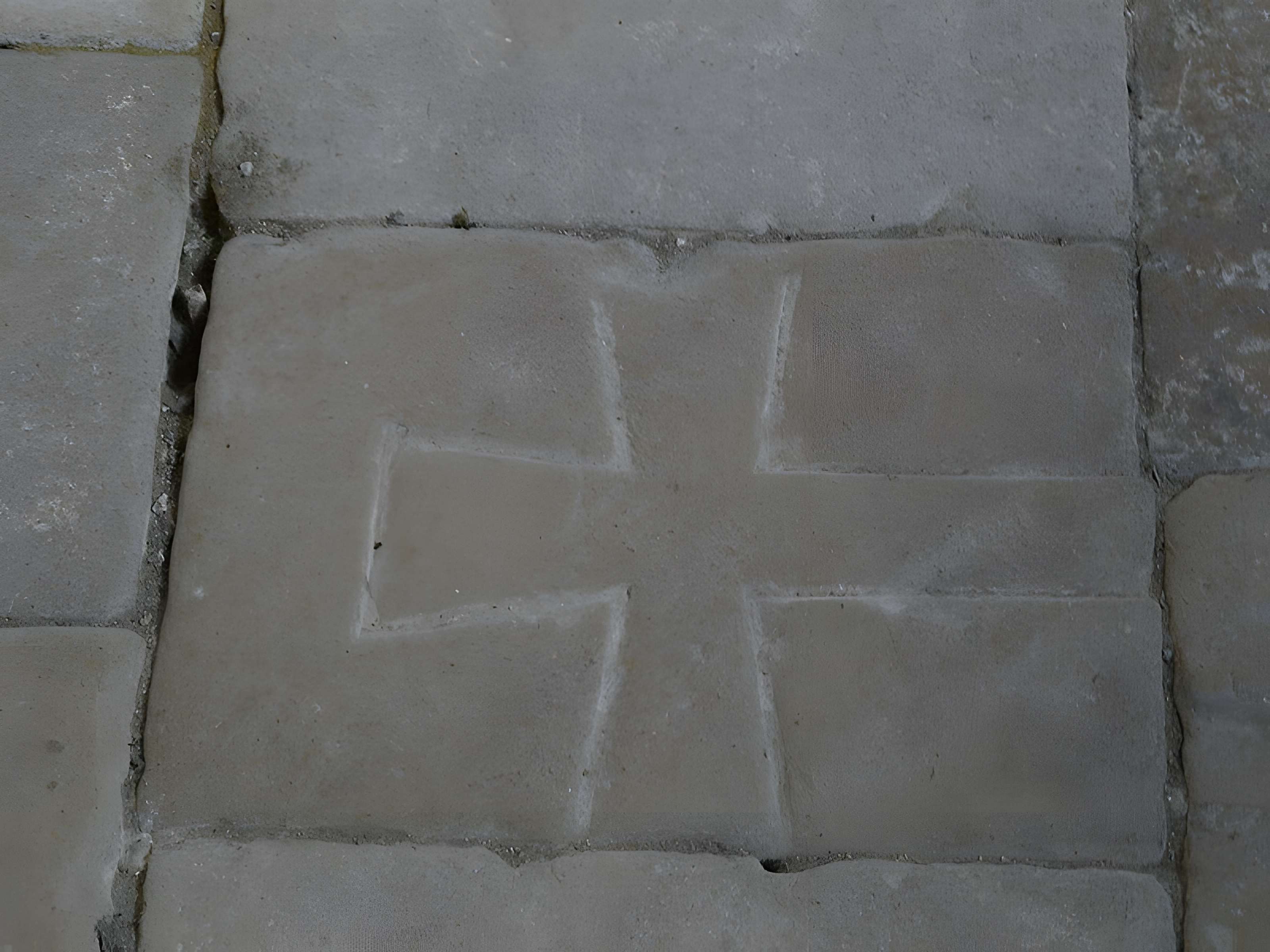 Église Saint-Martin d'Ajat