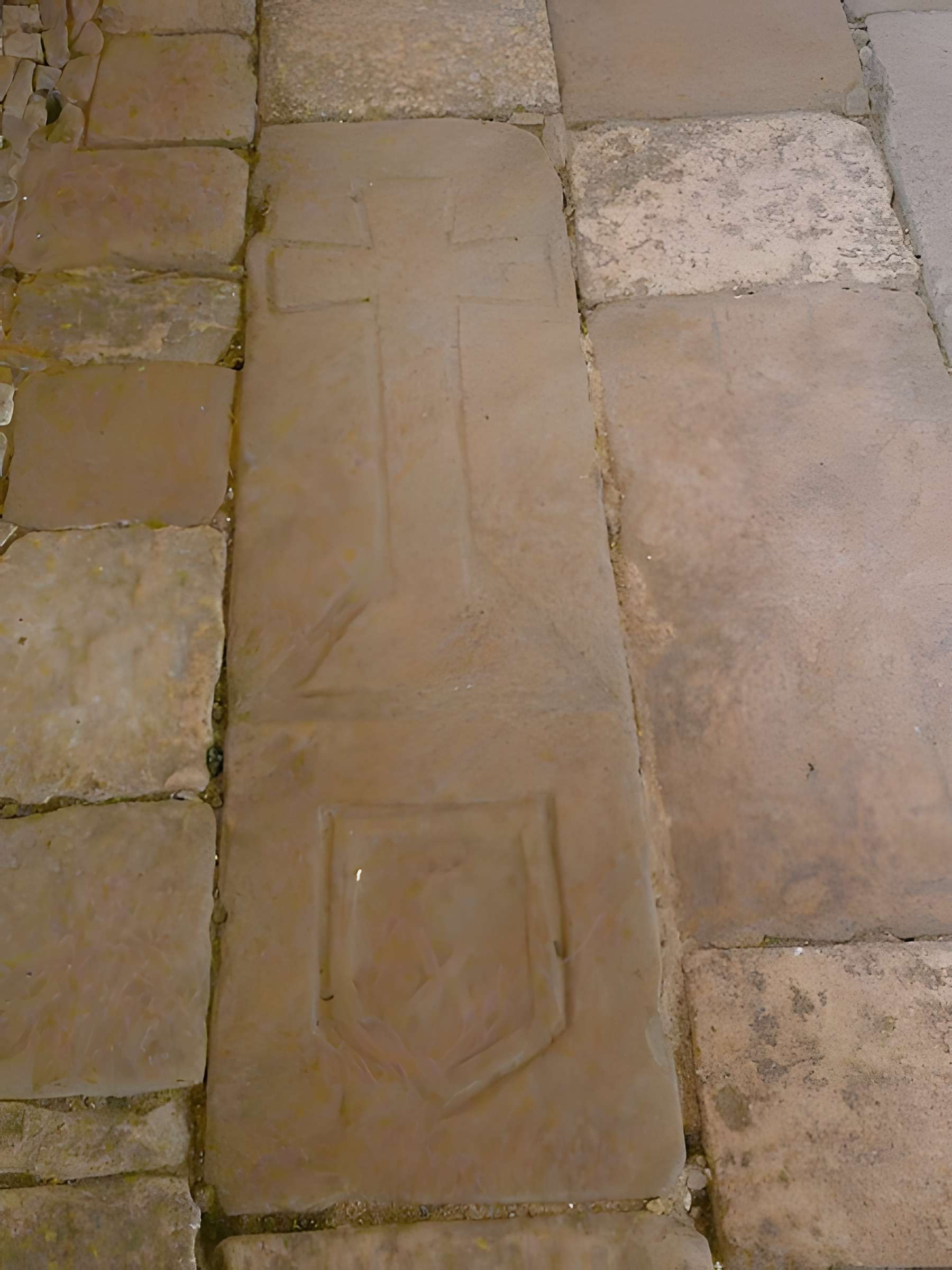 Église Saint-Martin d'Ajat