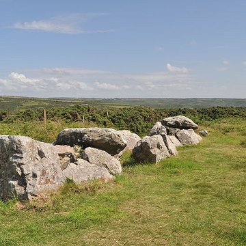 Allée couverte dite des Pierres Pouquelées