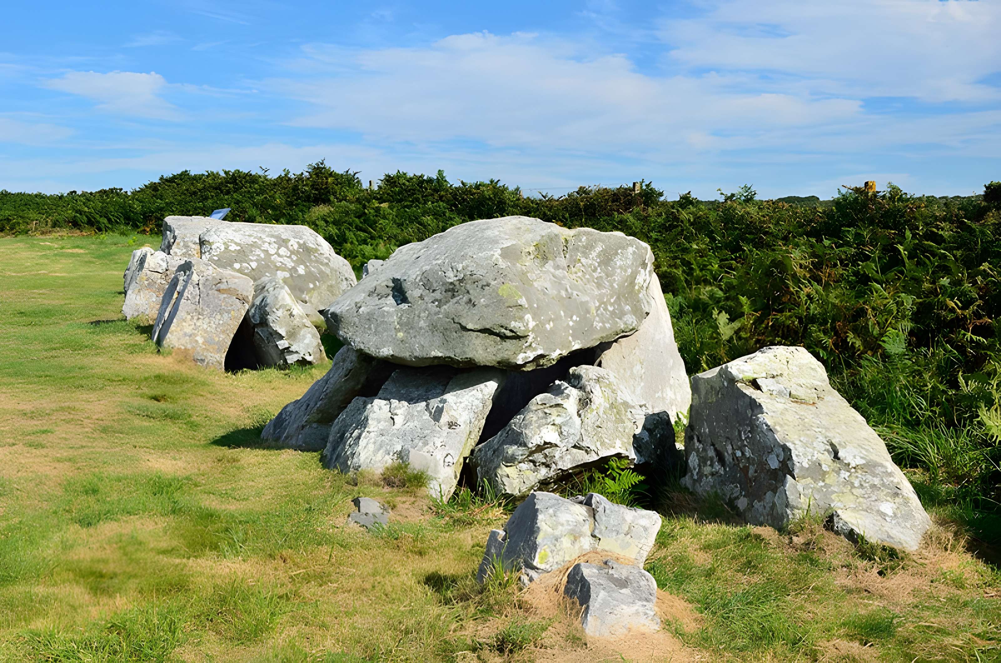 Allée couverte de Vauville 