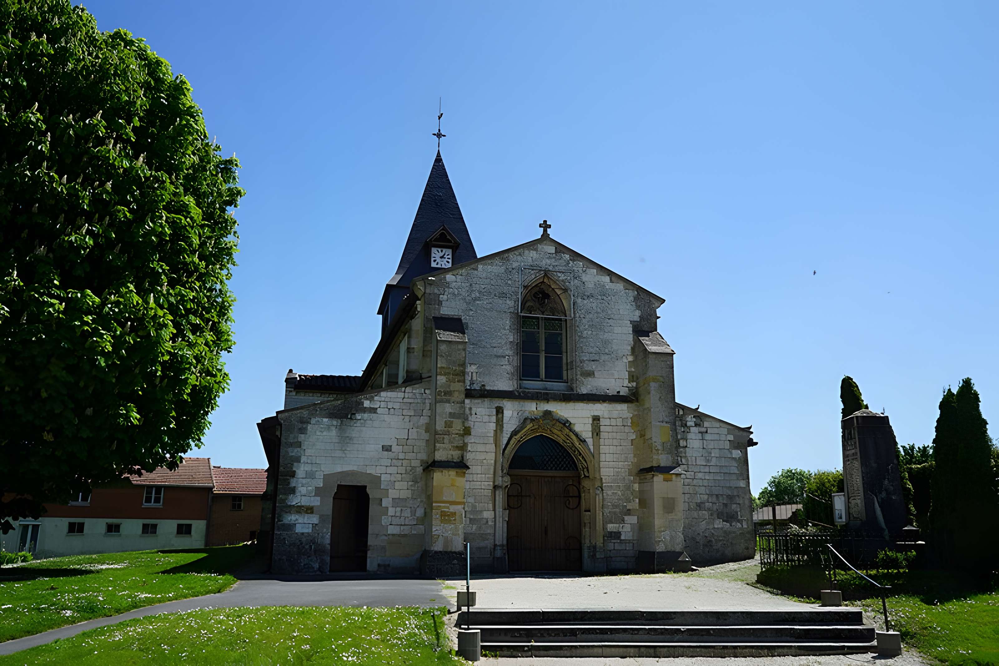 Église Saint-Martin d'Auve