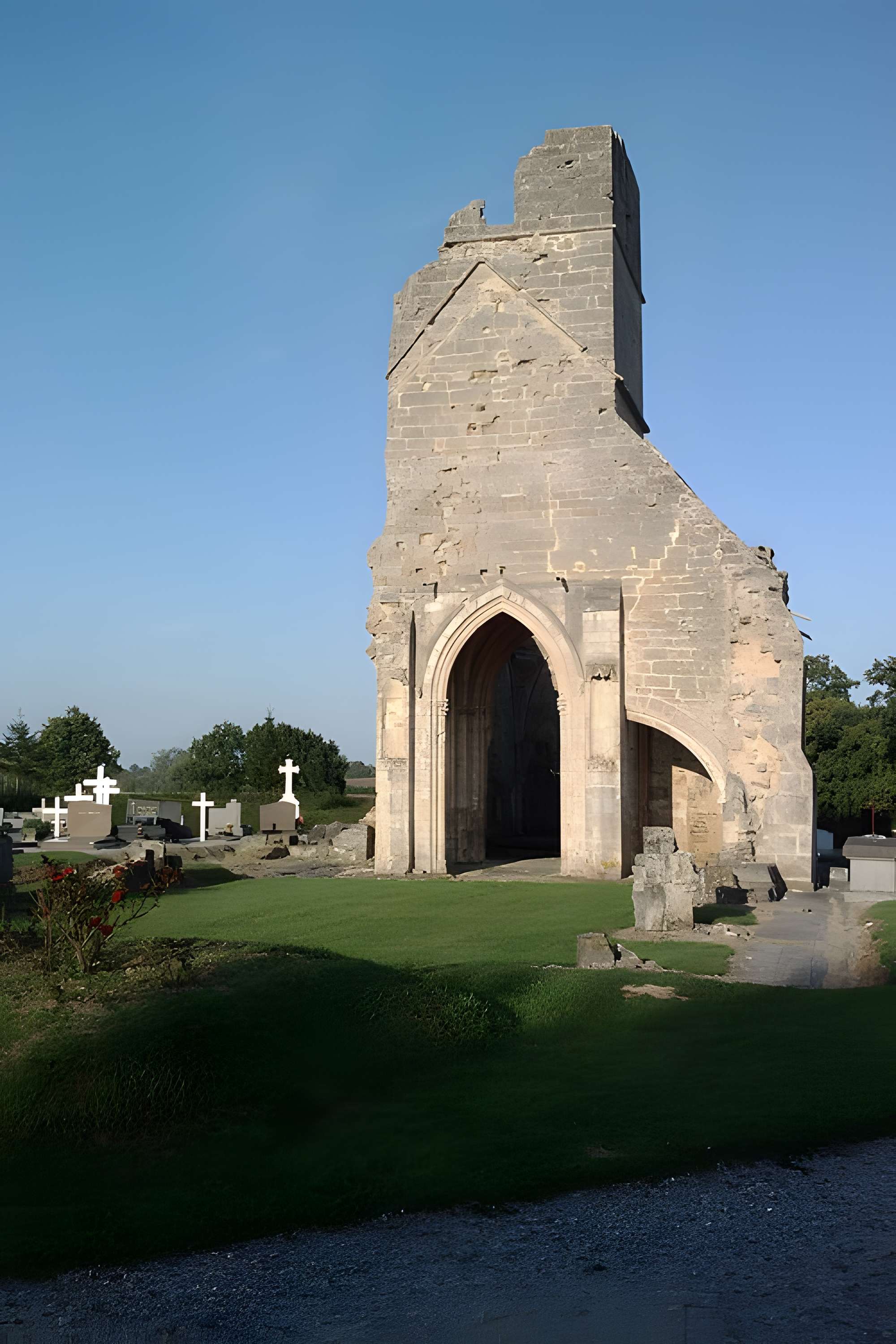 Église Saint-Martin d'Auxais