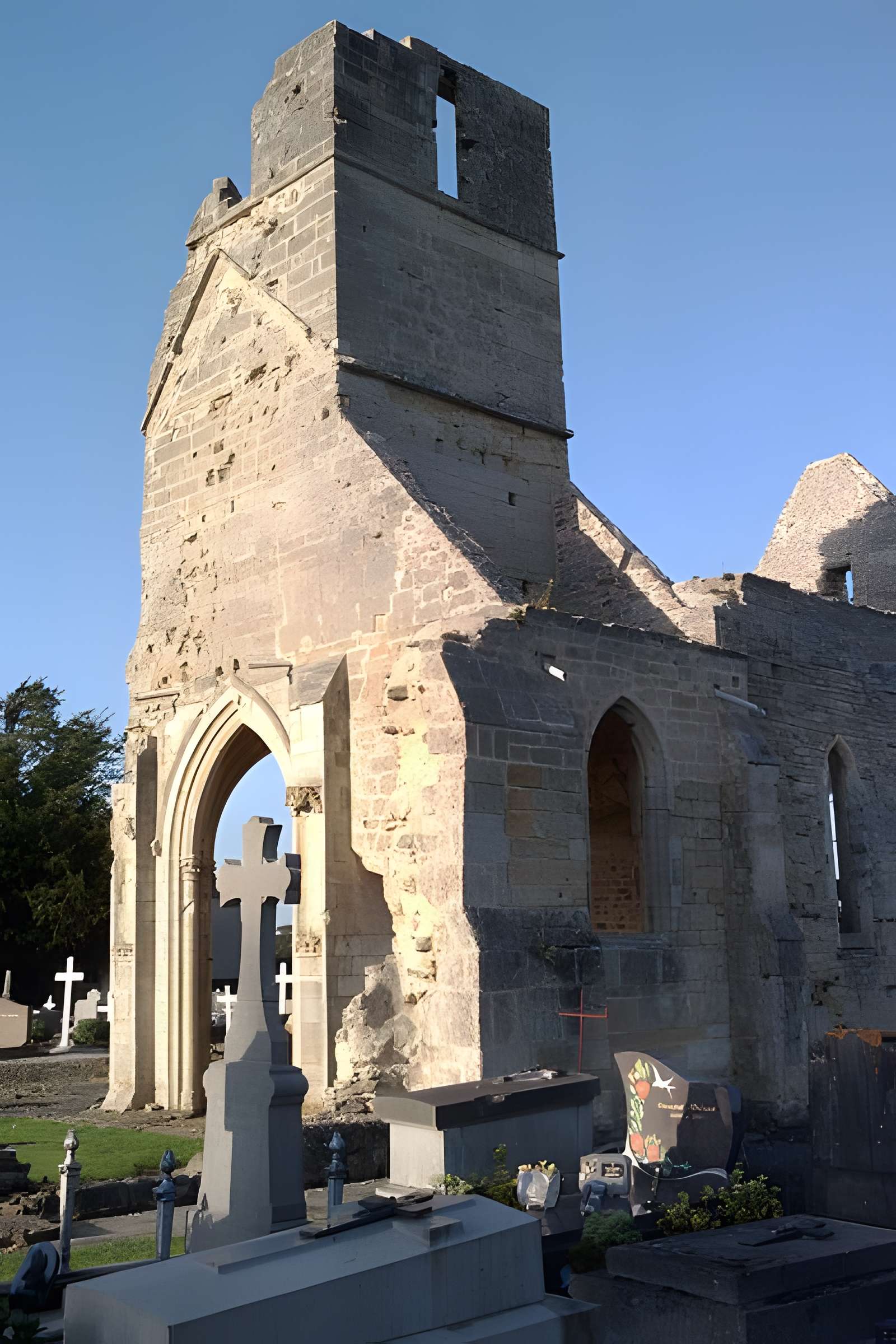Église Saint-Martin d'Auxais