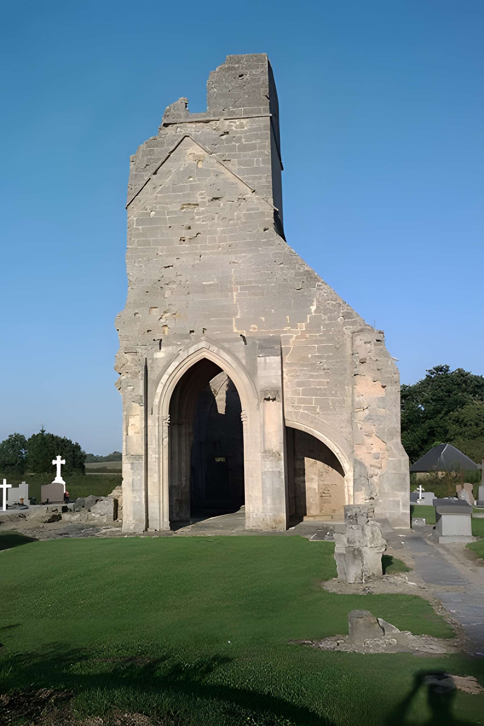 Église Saint-Martin d'Auxais