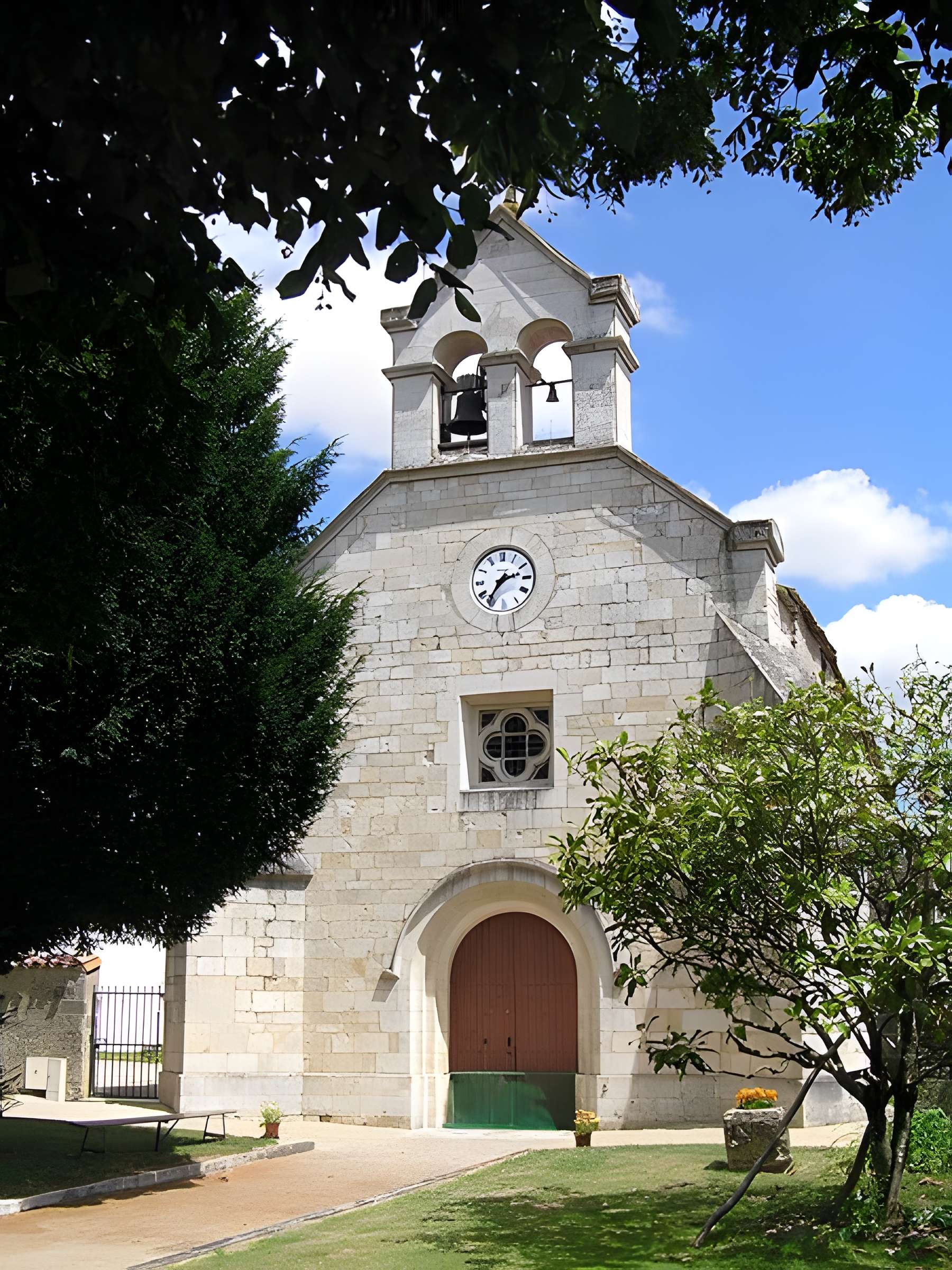Église Saint-Martin de Barbezières  