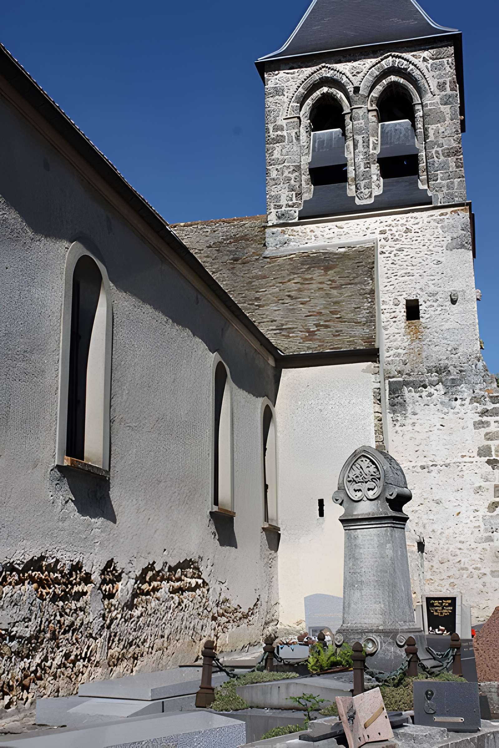 Église Saint-Martin de Bazoches-sur-Guyonne