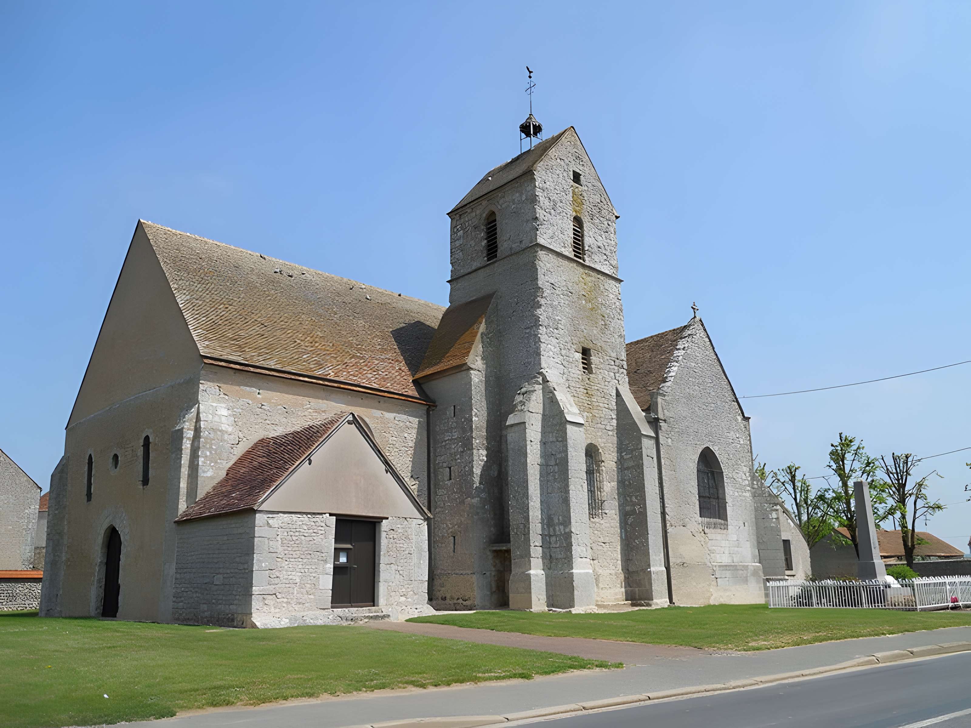 Église Saint-Martin de Beauvilliers 