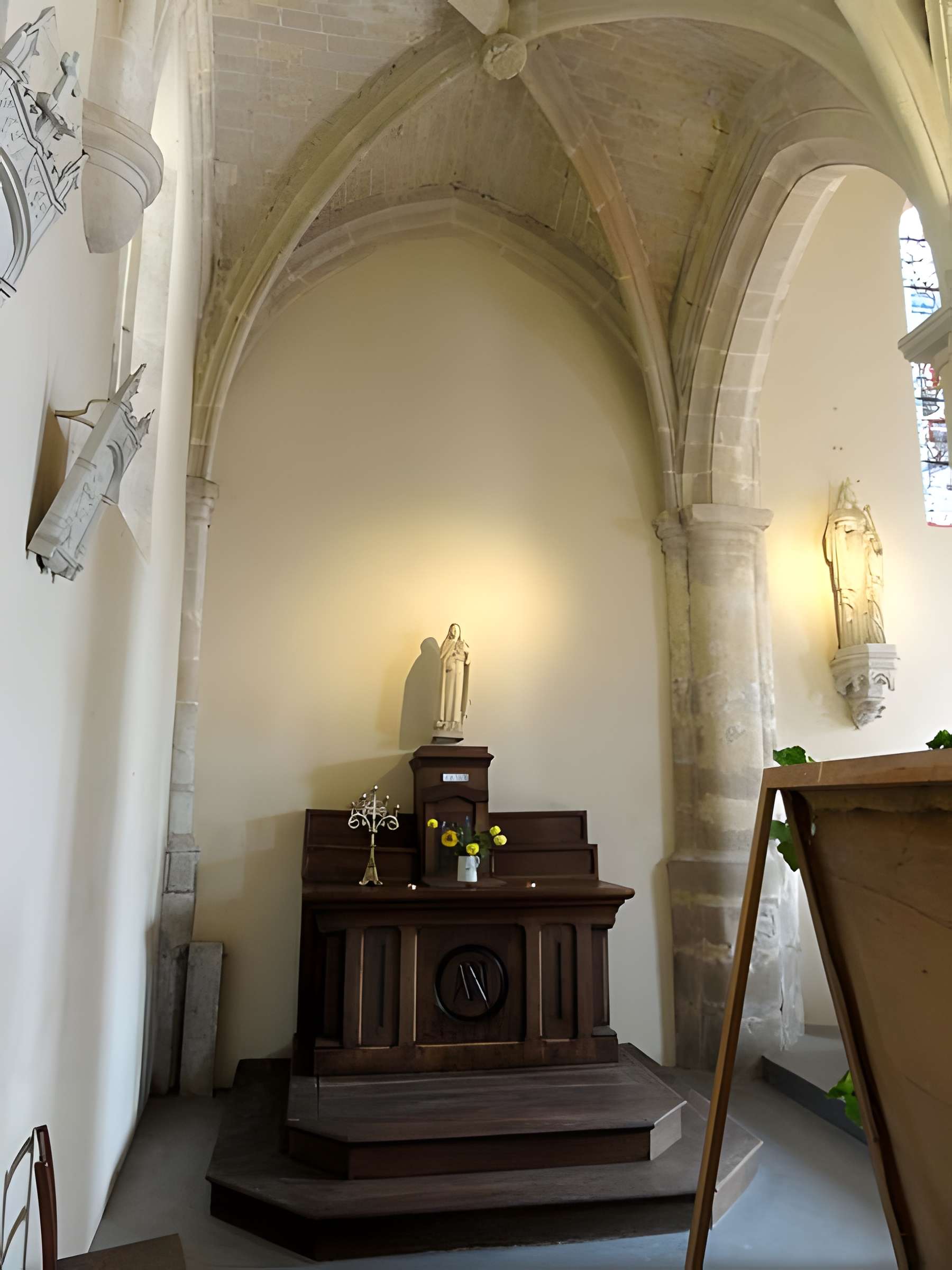 Église Saint-Martin de Bouillant