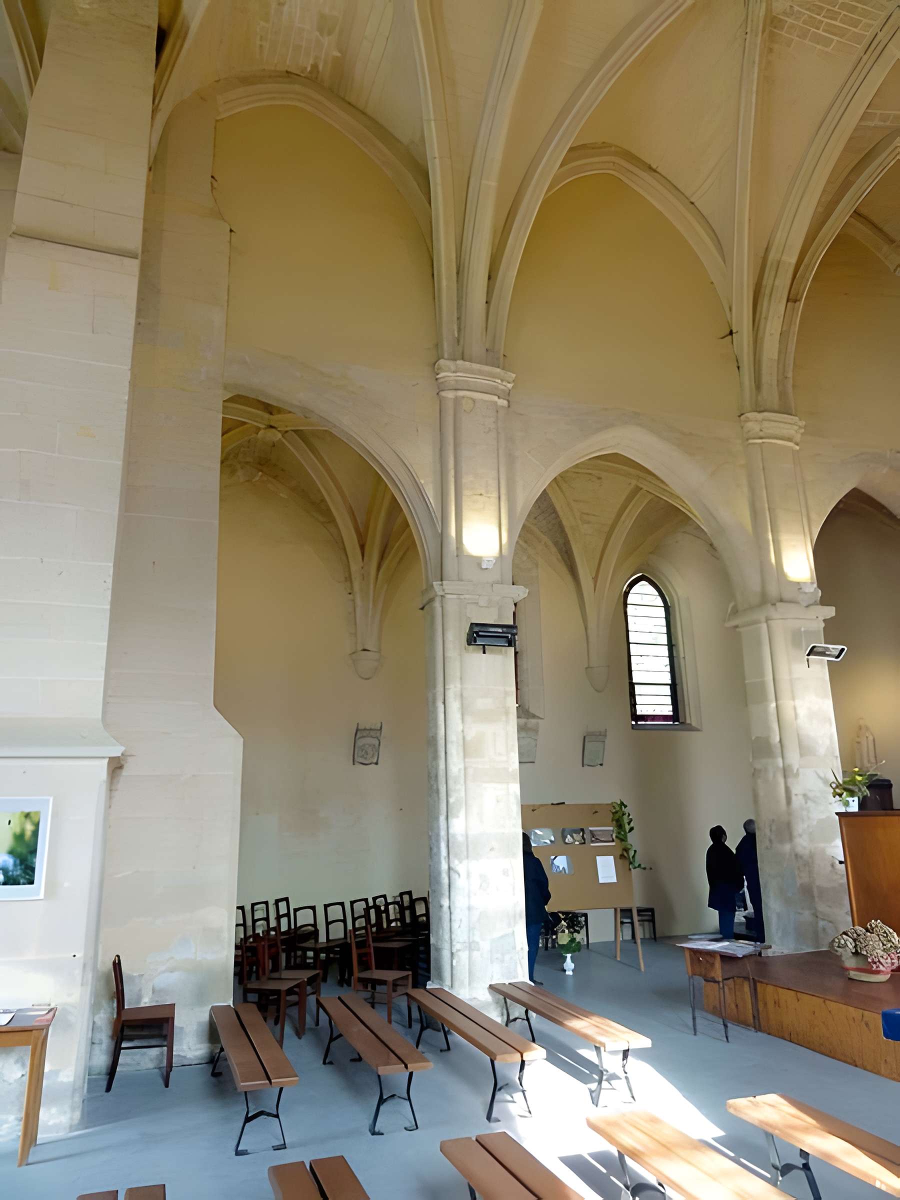 Église Saint-Martin de Bouillant