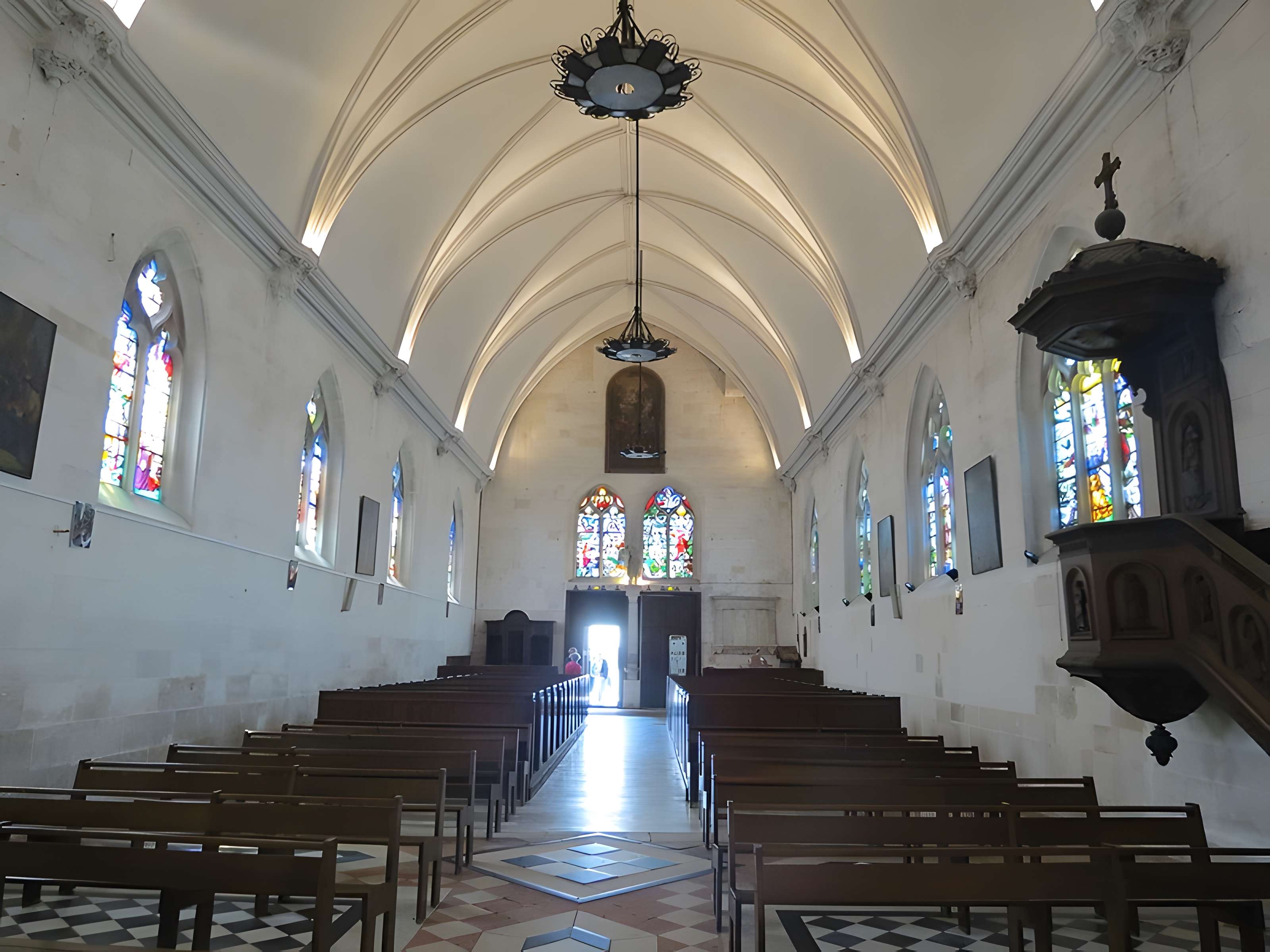 Église Saint-Martin de Canteleu