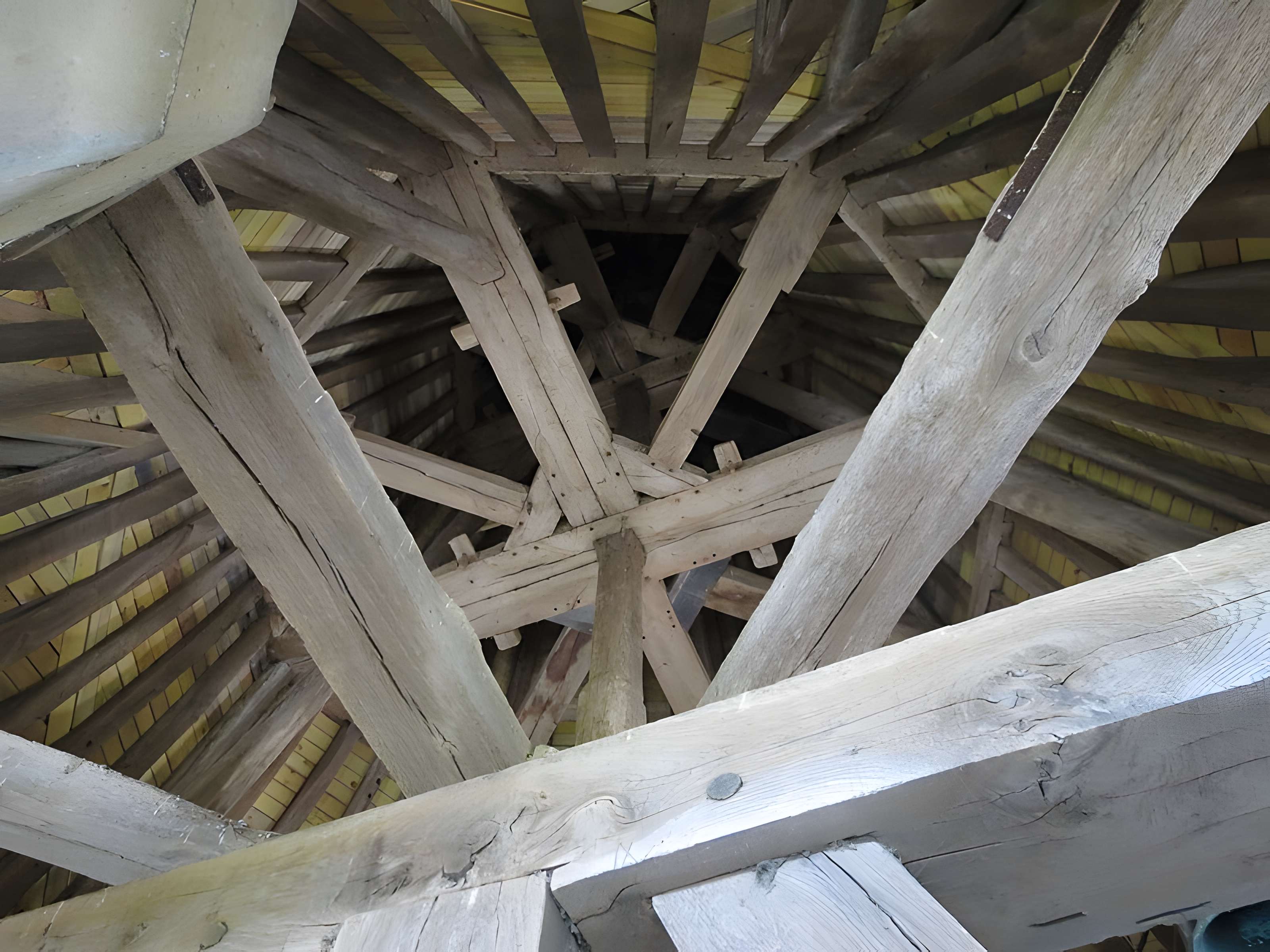 Église Saint-Martin de Canteleu