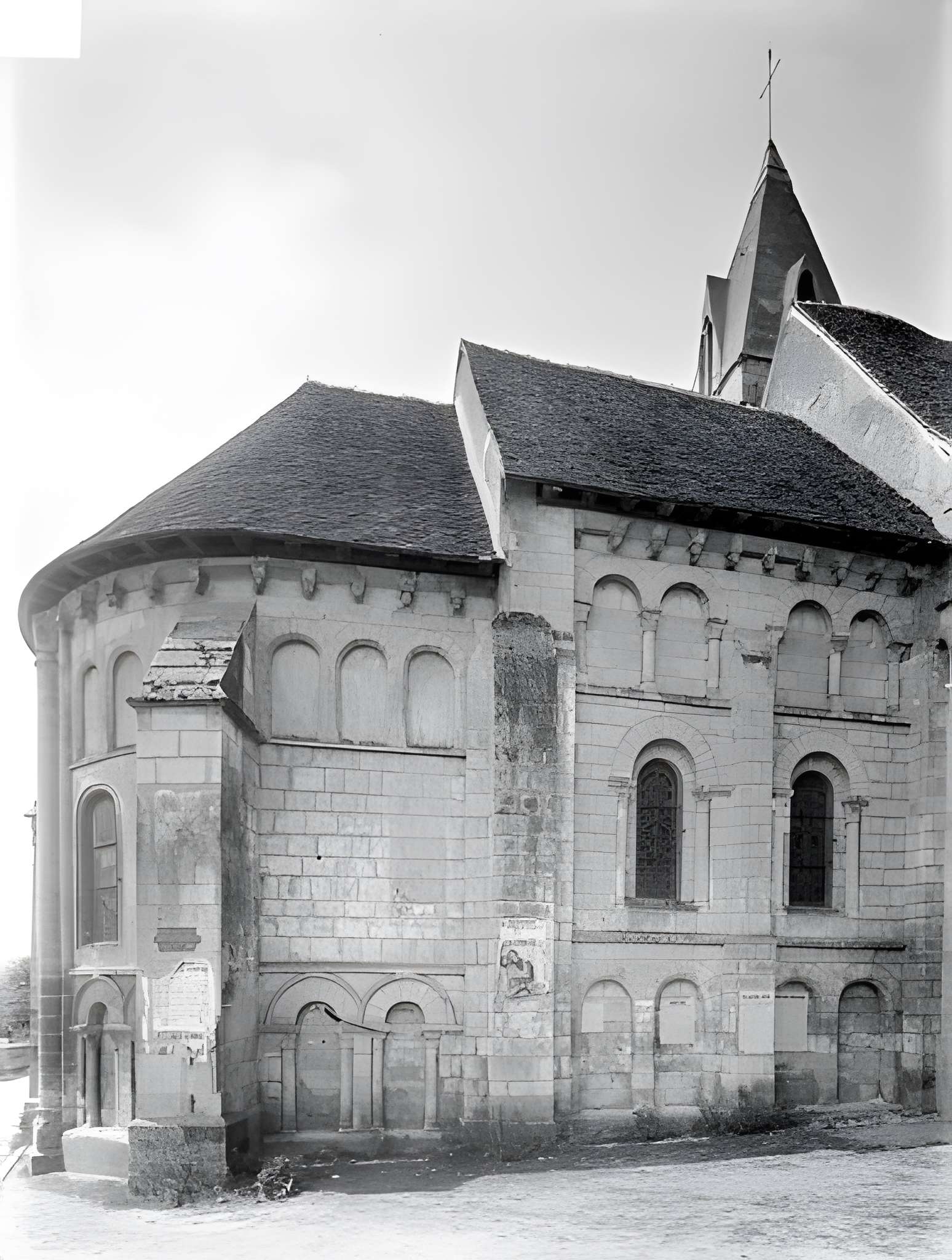 Église Saint-Martin de Chalivoy-Milon