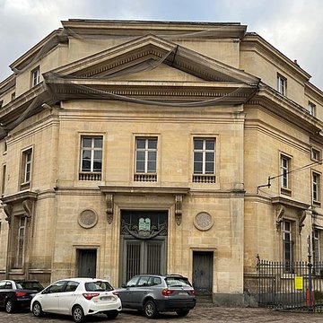 Ancien palais de justice à Caen