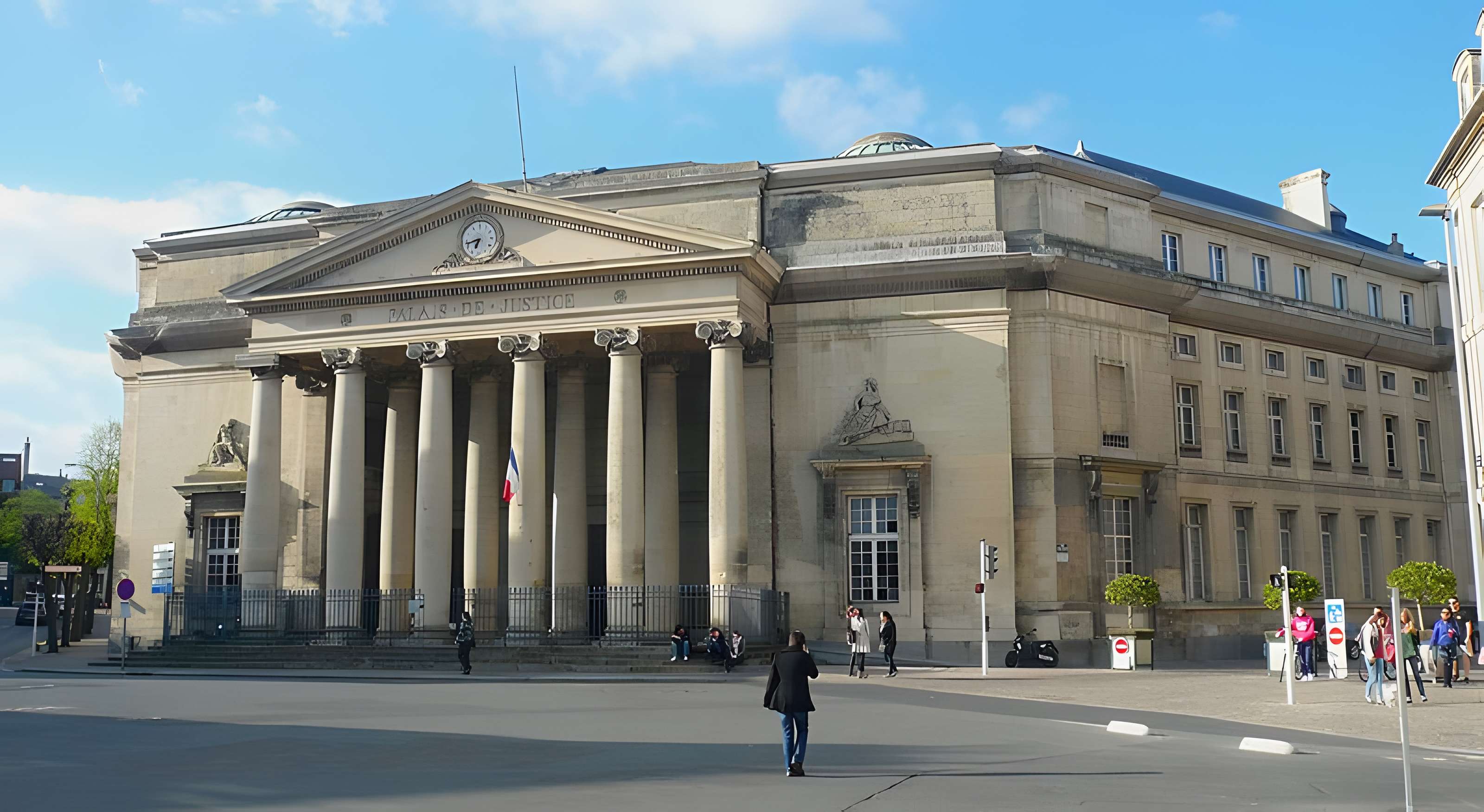 Ancien palais de justice à Caen
