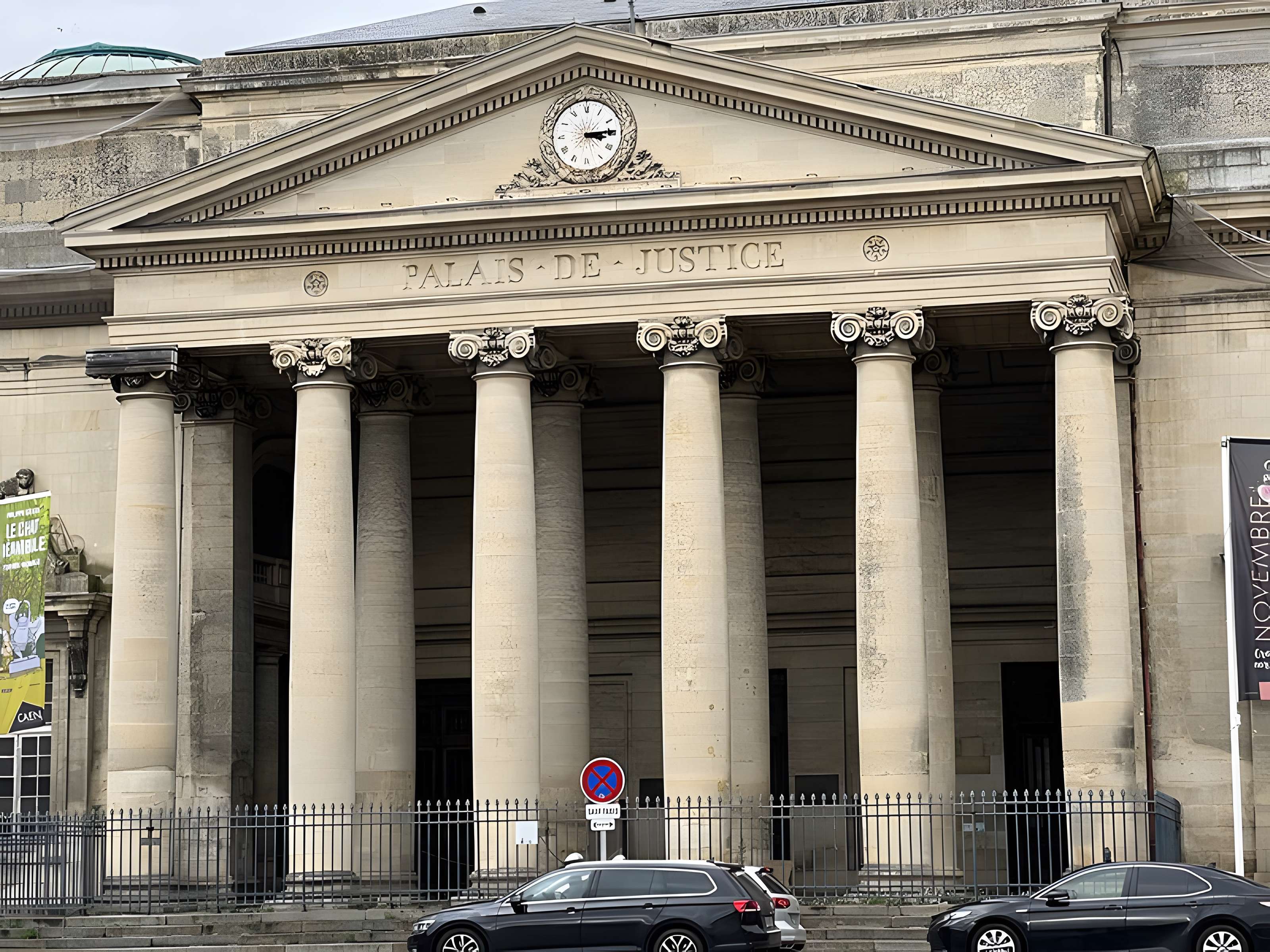 Ancien palais de justice à Caen