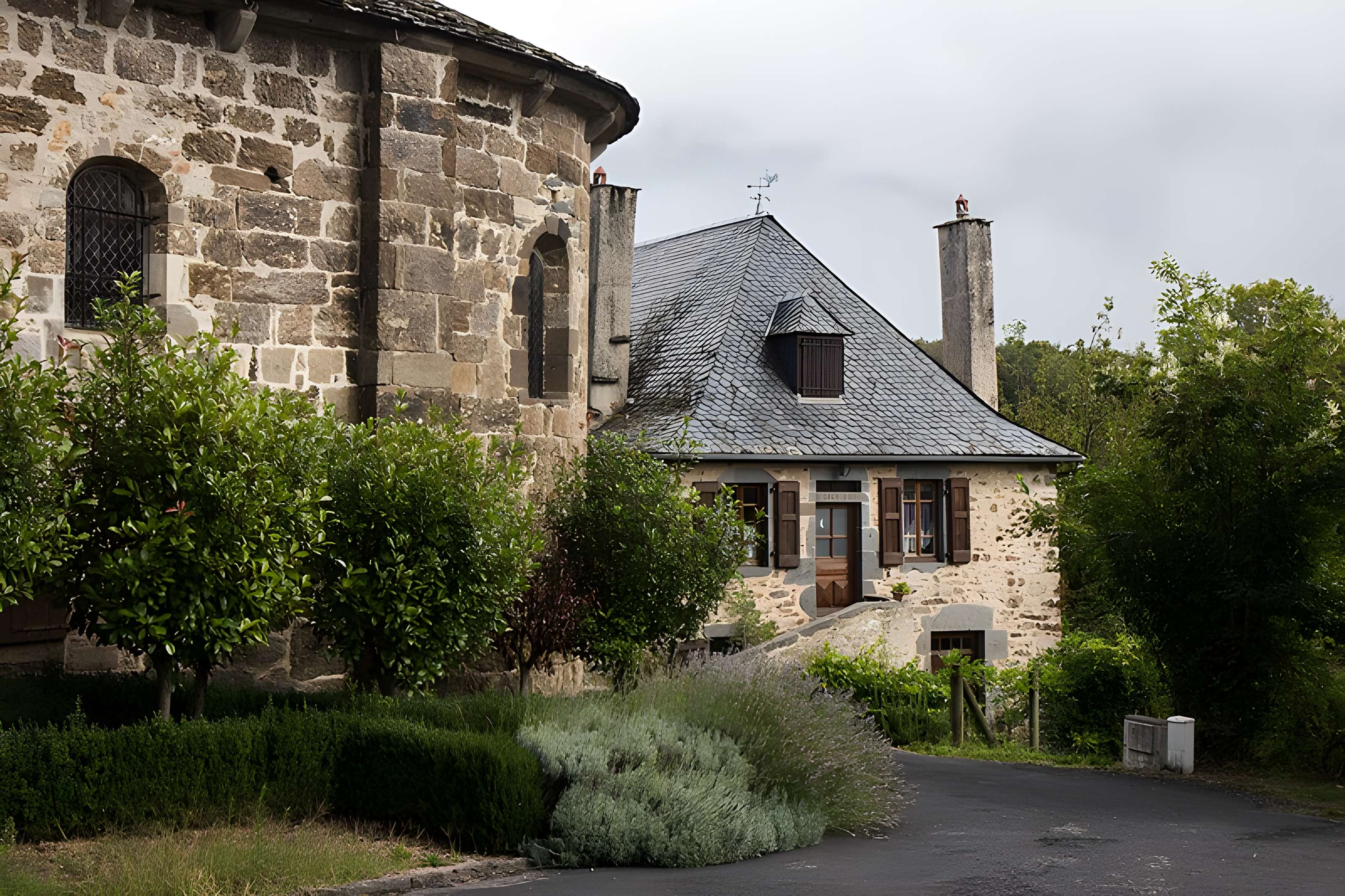 Église Saint-Martin de Chalvignac