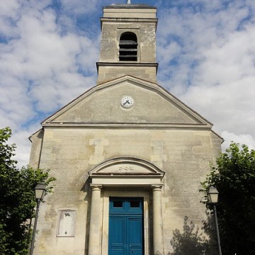 eglise saint martin de chatenay en france