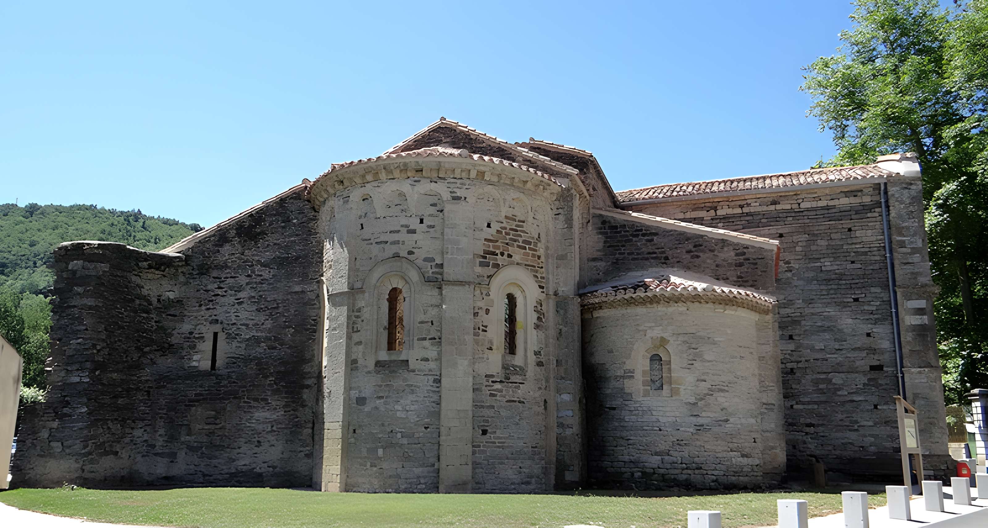 Ancien prieuré de Burlats