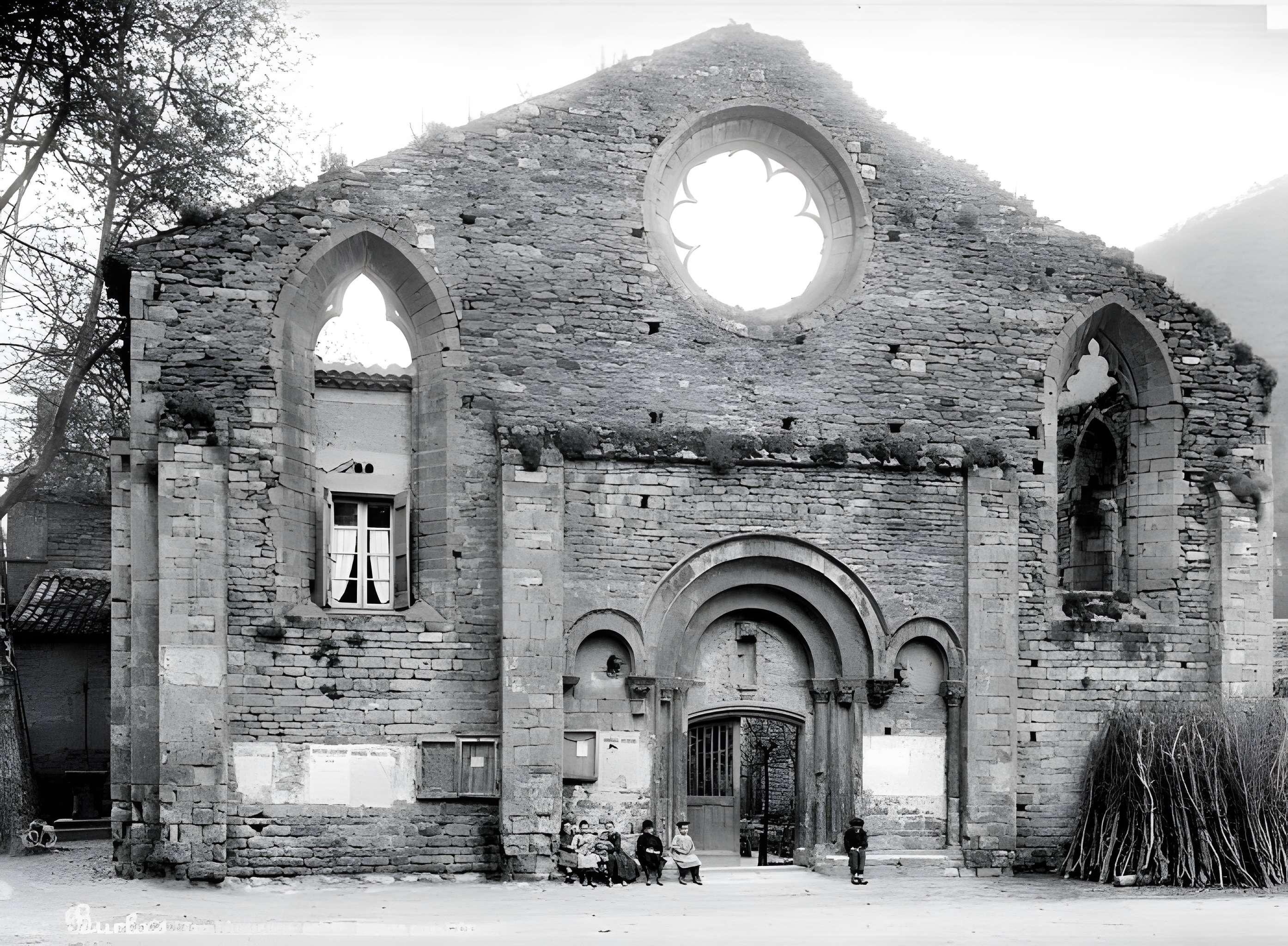 Ancien prieuré de Burlats