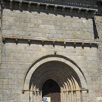 Église Saint-Martin de Compreignac