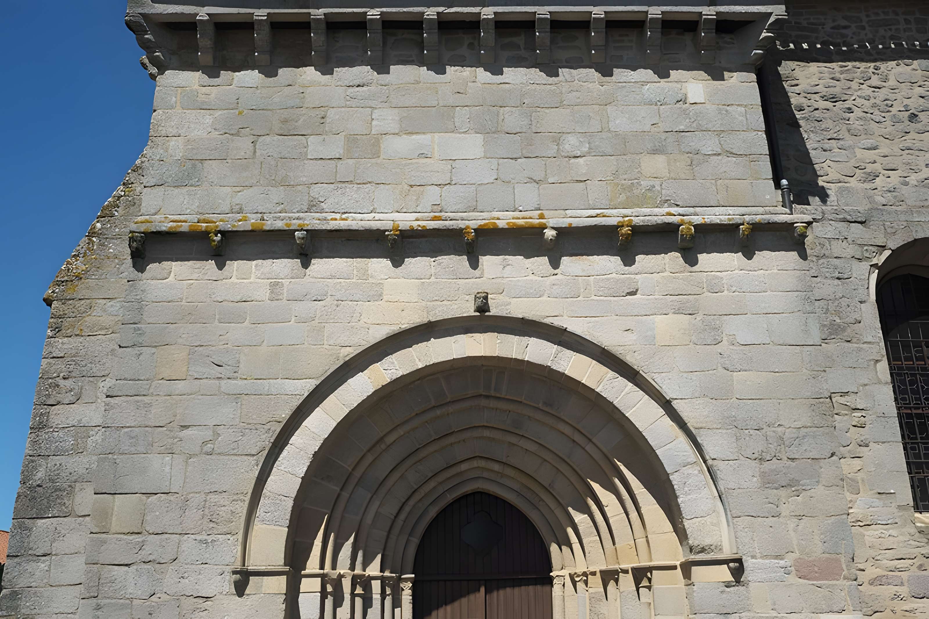 Église Saint-Martin de Compreignac