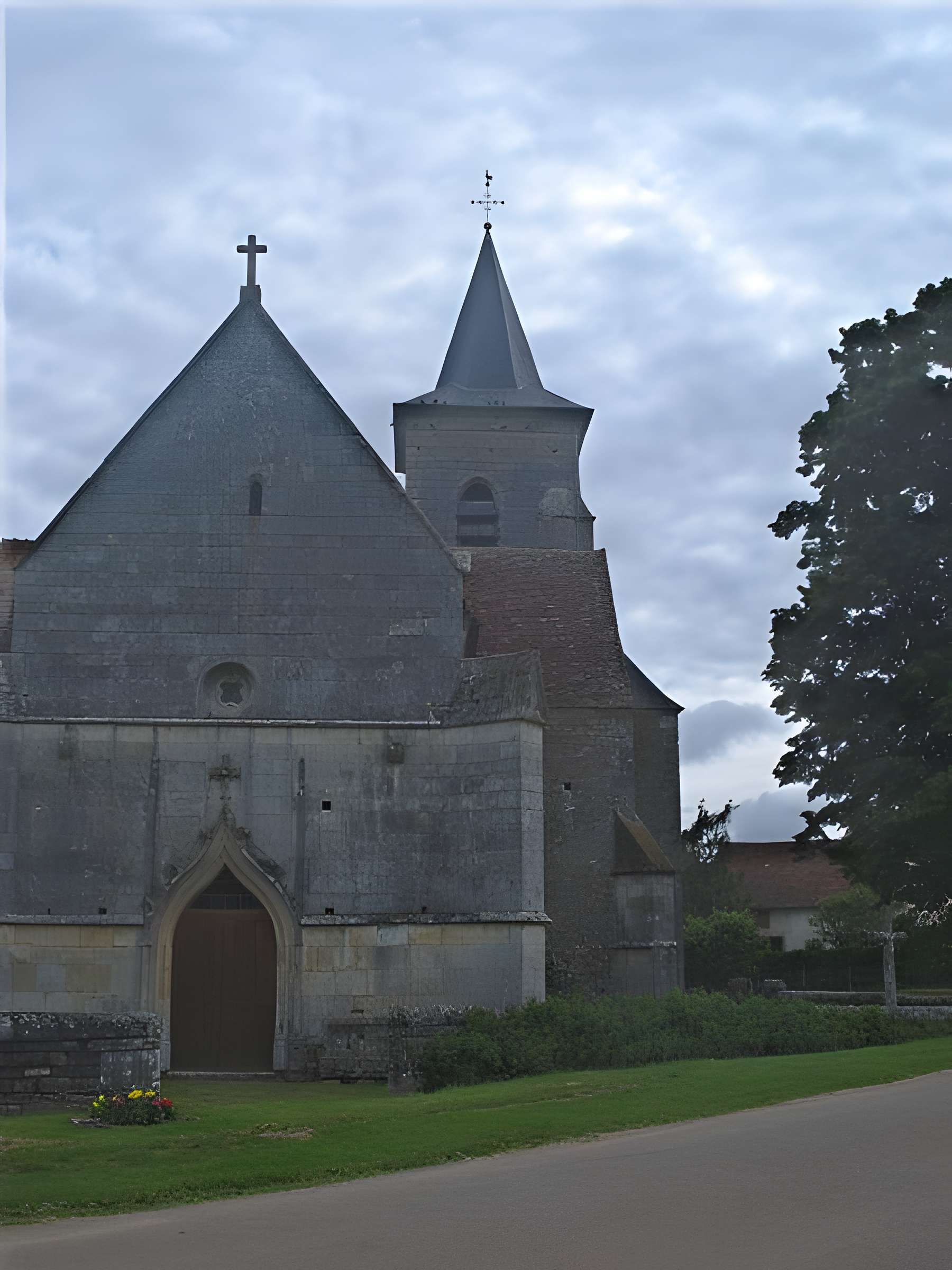 Église Saint-Martin de Cuncy-lès-Varzy 