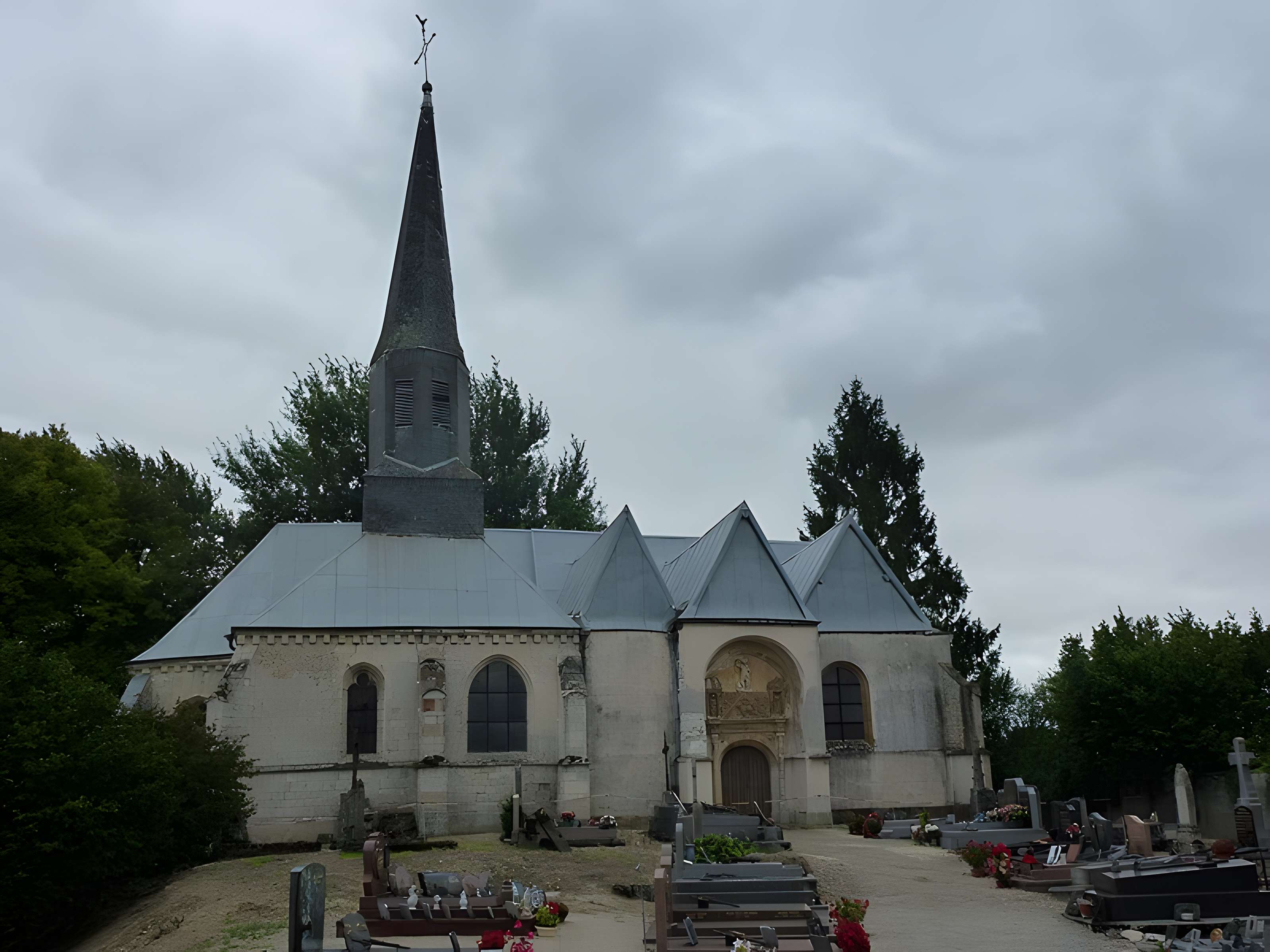 Église Saint-Martin de Doux