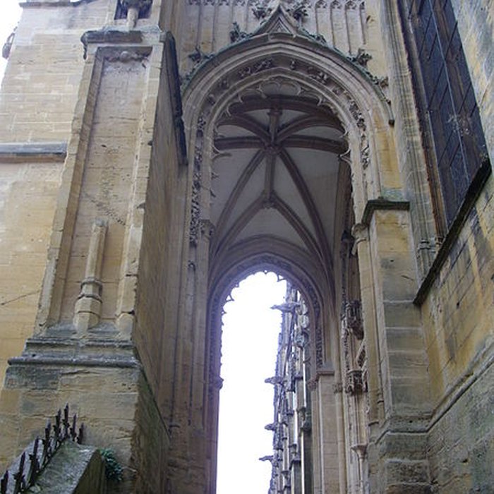 Photo de Basilique Notre-Dame-dEspérance de Charleville-Mézières