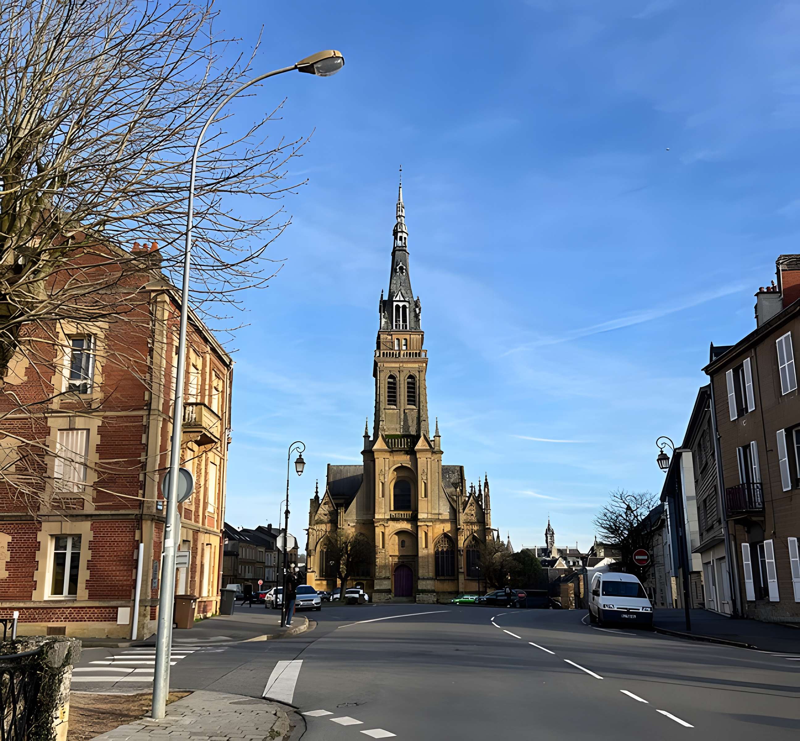 Basilique Notre-Dame-d'Espérance de Charleville-Mézières