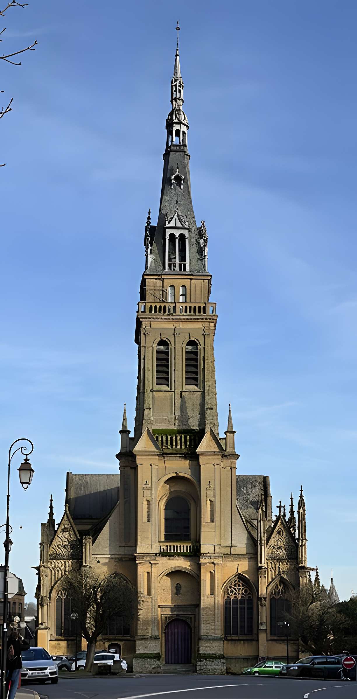 Basilique Notre-Dame-d'Espérance de Charleville-Mézières