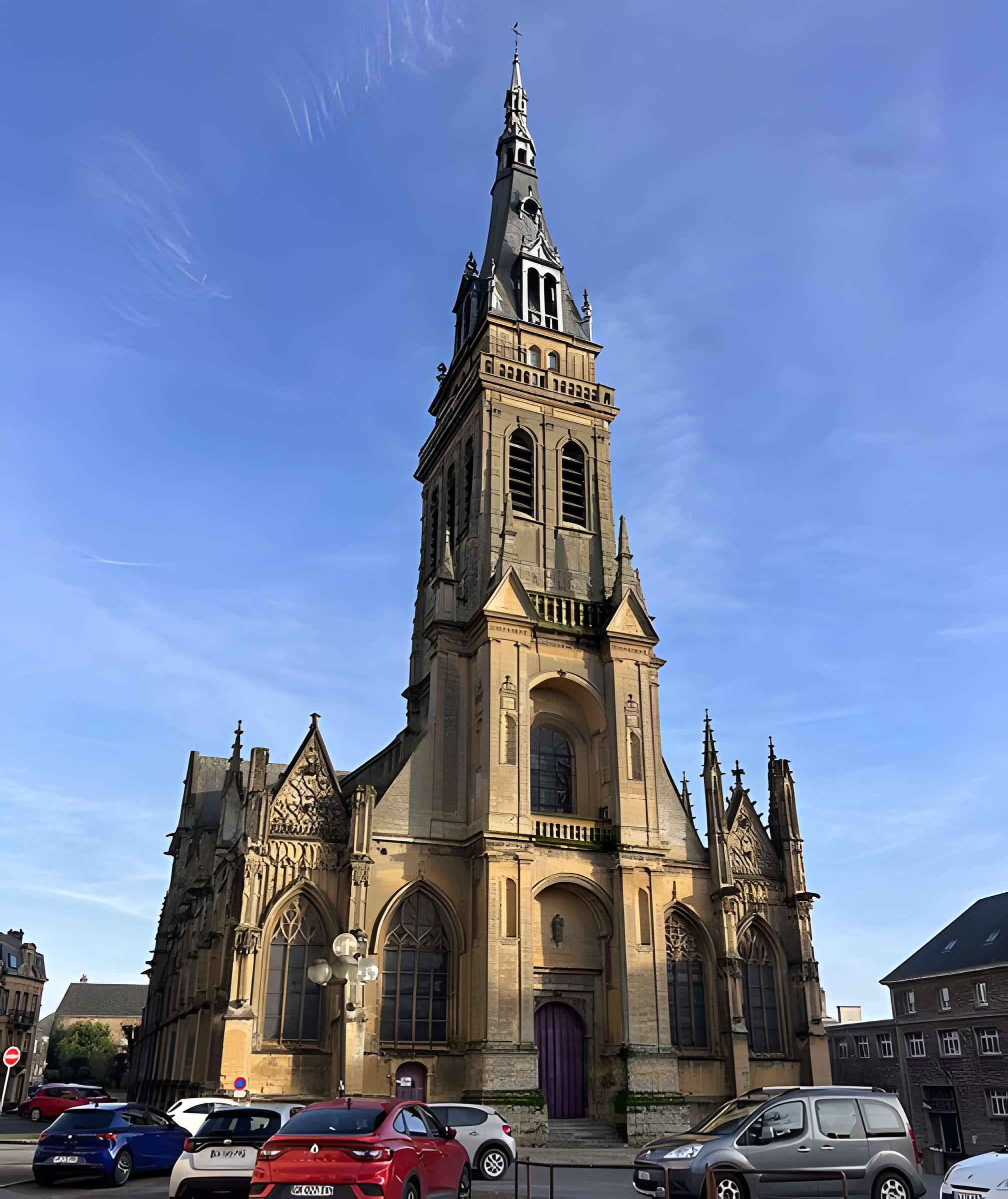 Basilique Notre-Dame-d'Espérance de Charleville-Mézières