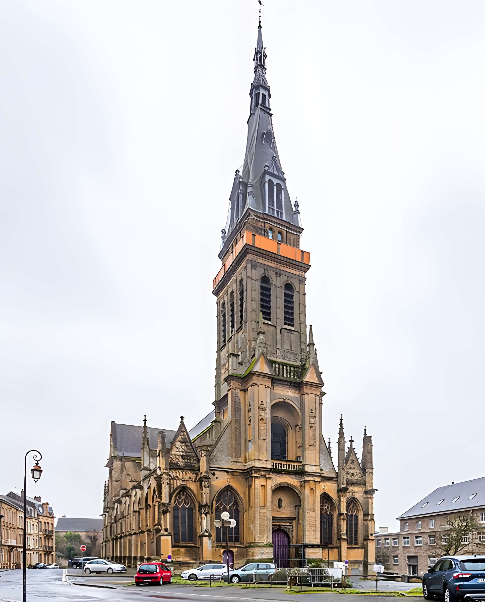 Basilique Notre-Dame-d'Espérance de Charleville-Mézières