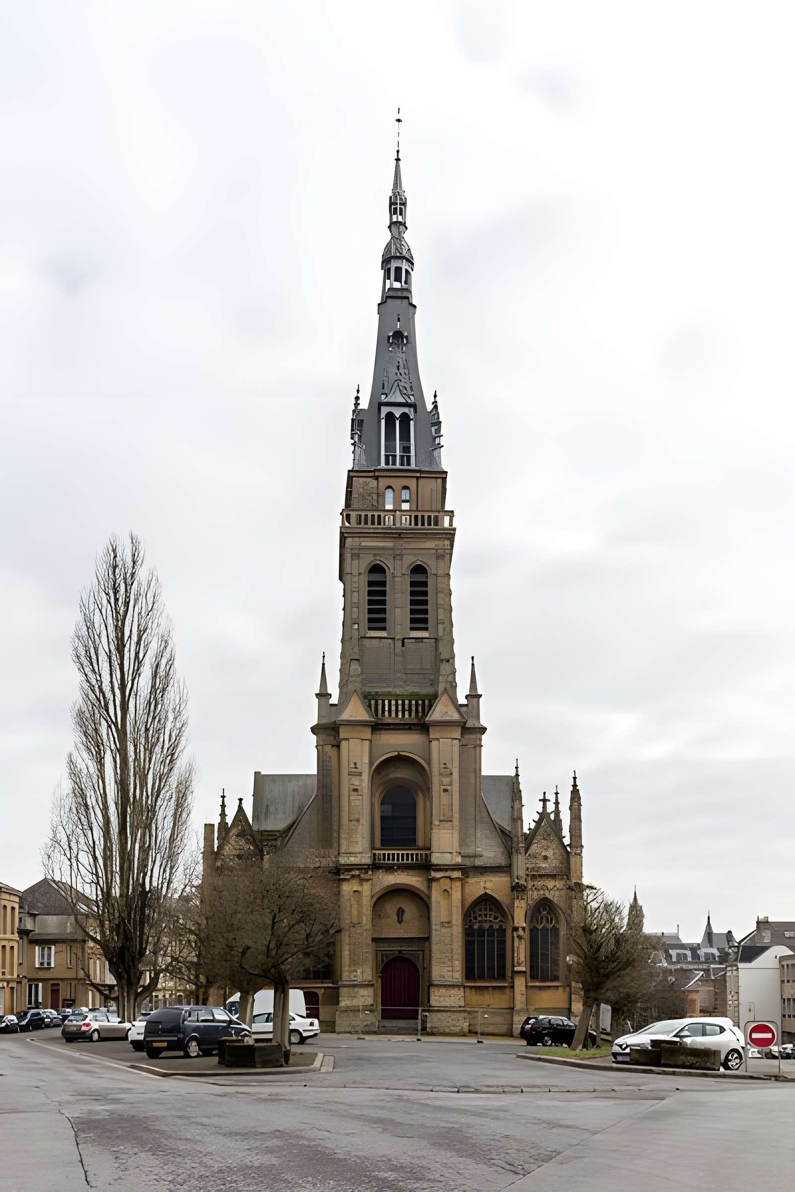 Basilique Notre-Dame-d'Espérance de Charleville-Mézières