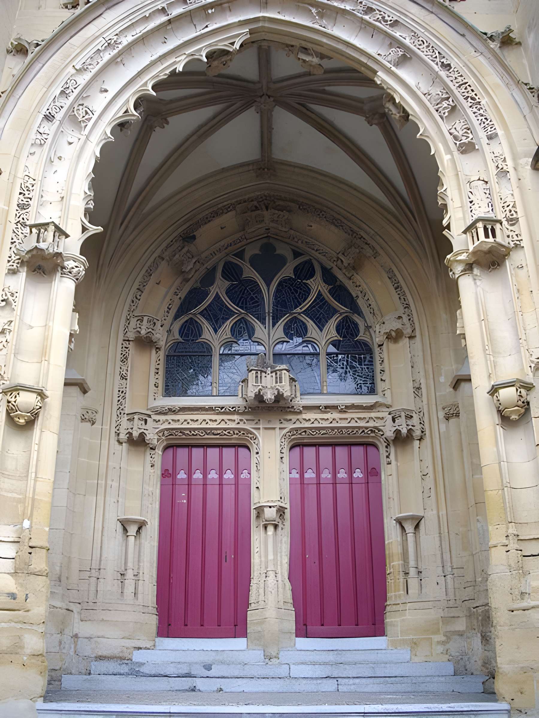 Basilique Notre-Dame-d'Espérance de Charleville-Mézières