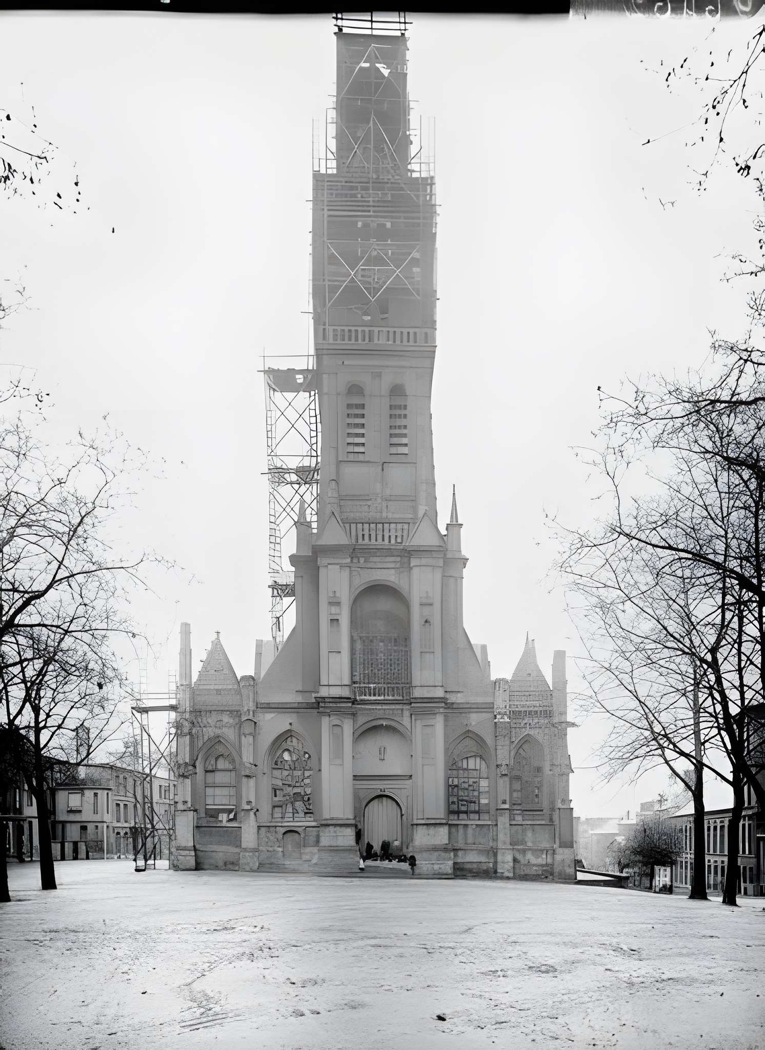 Basilique Notre-Dame-d'Espérance de Charleville-Mézières