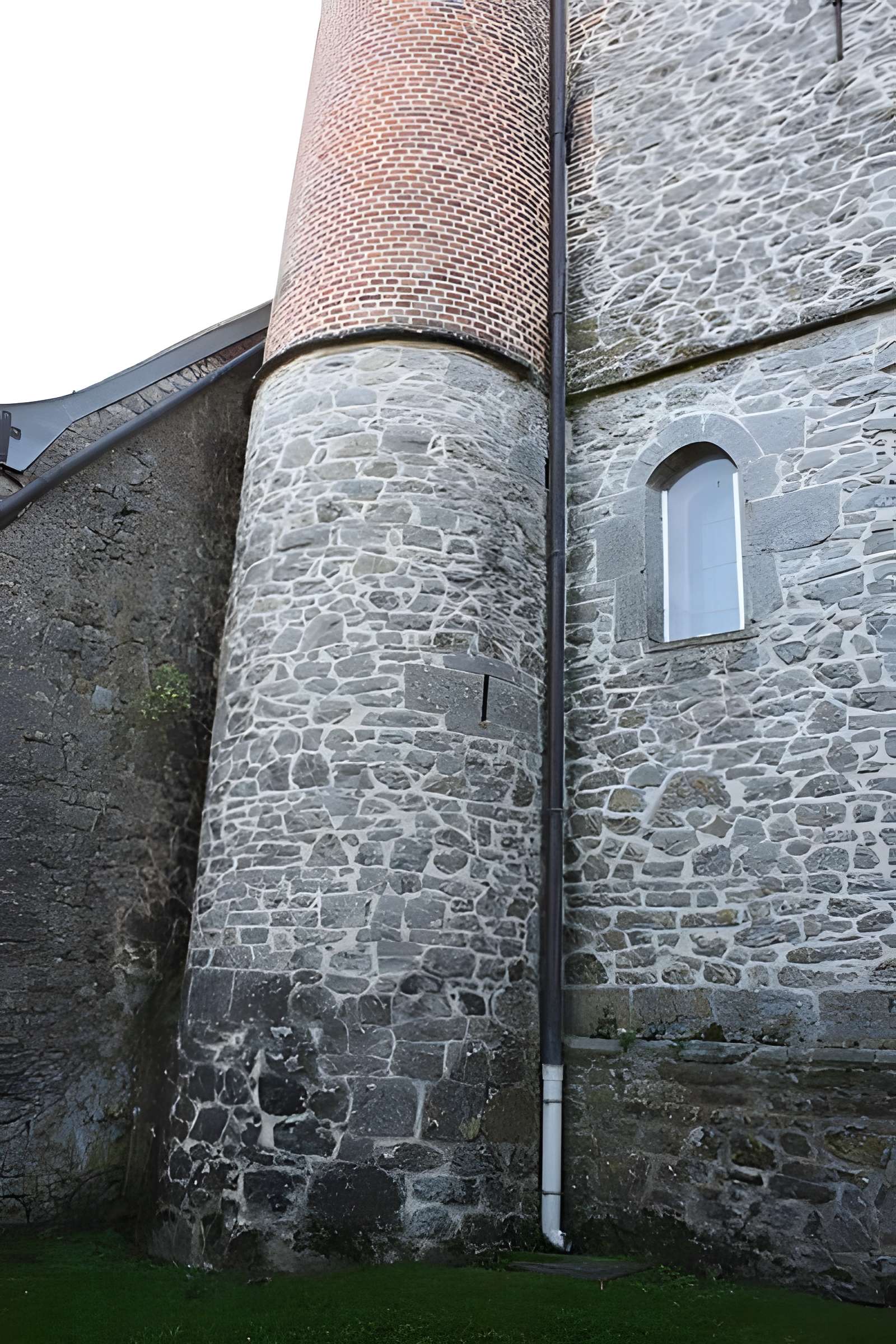 Église Saint-Martin de Féron