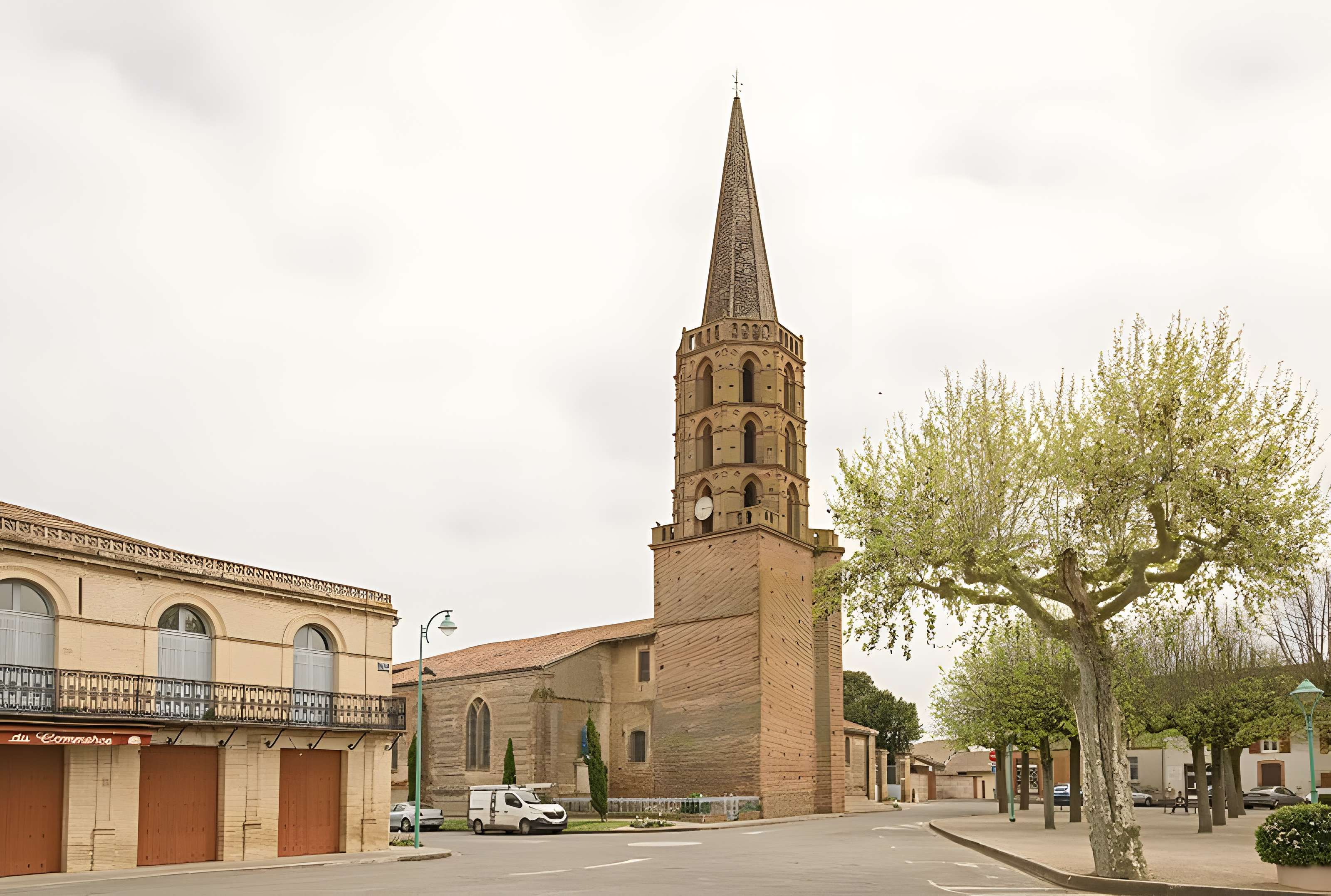 Église Saint-Martin de Finhan 