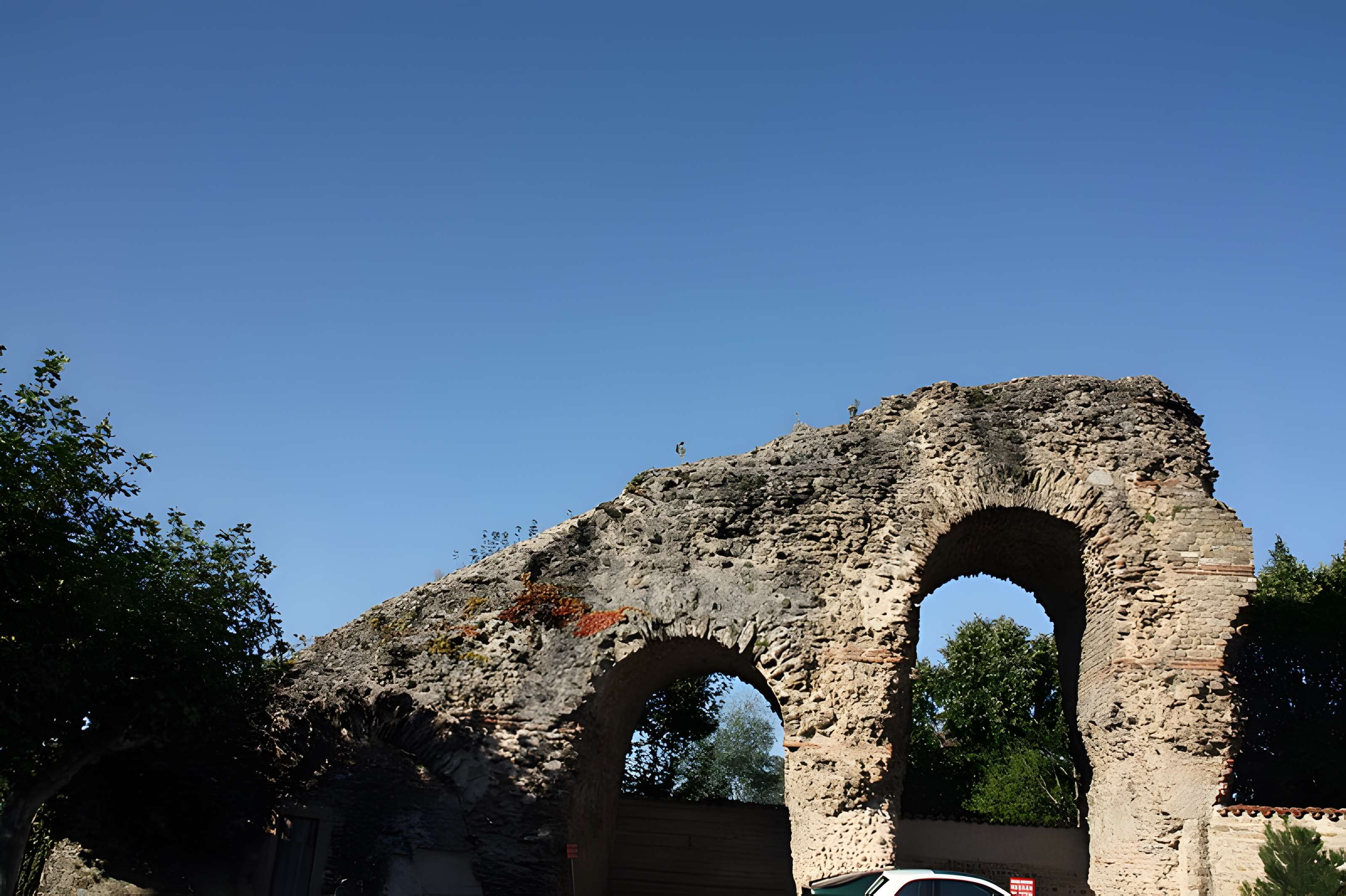 Aqueduc de la Brevenne (également sur commune d'Ecully)