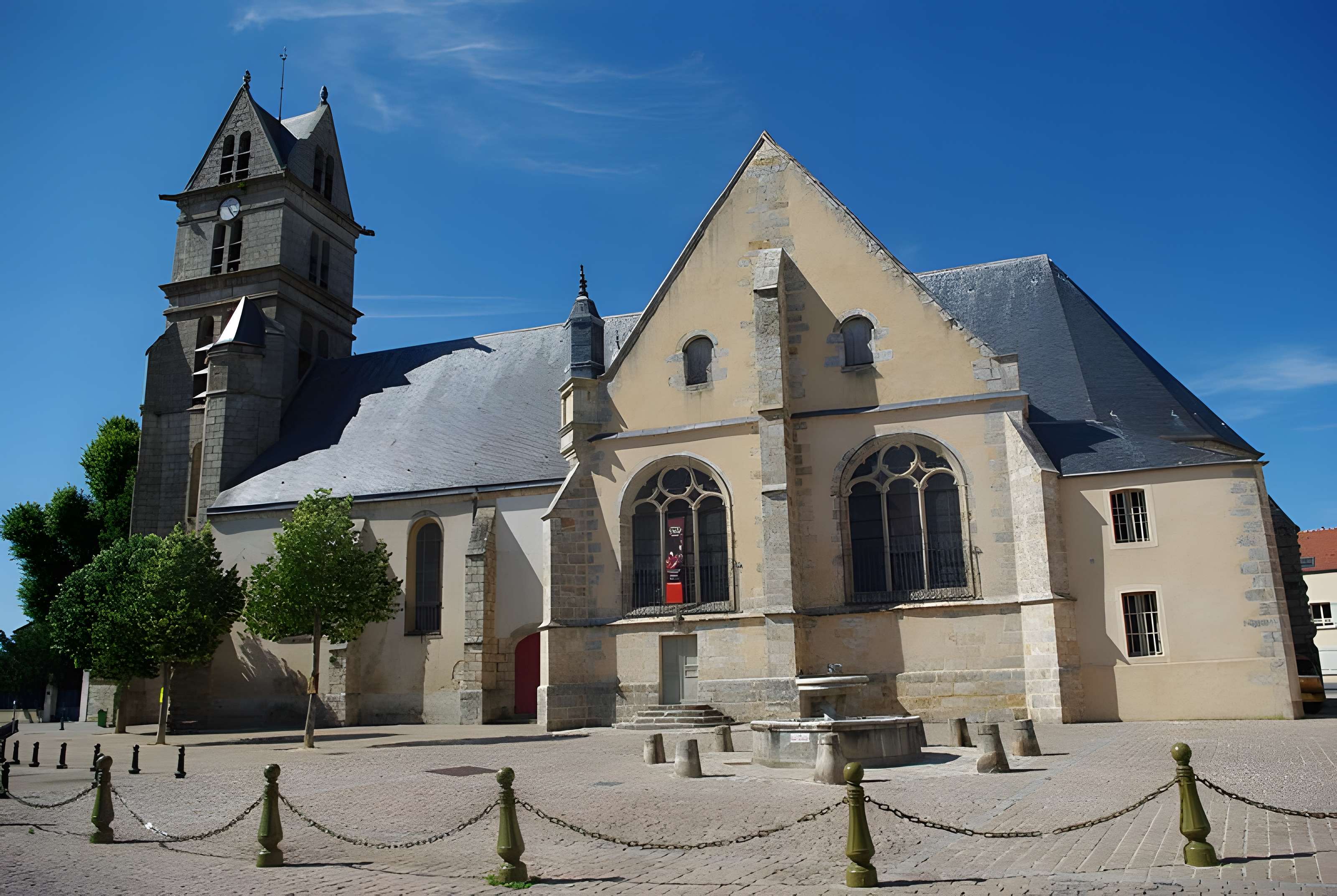 Église Saint-Martin de Fontenay-Trésigny 