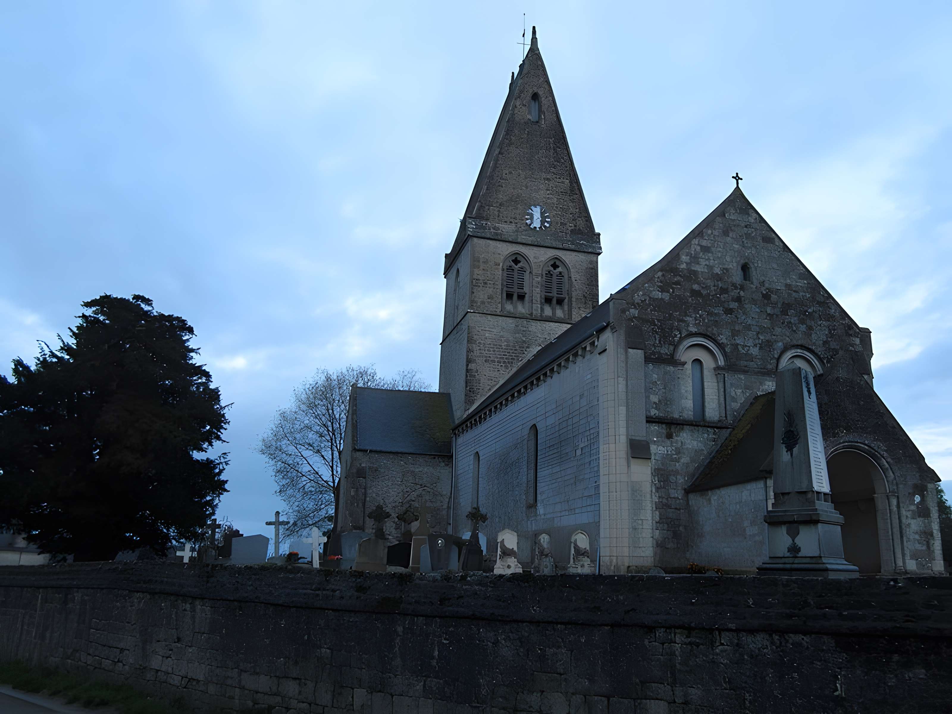 Église Saint-Martin de Fresville