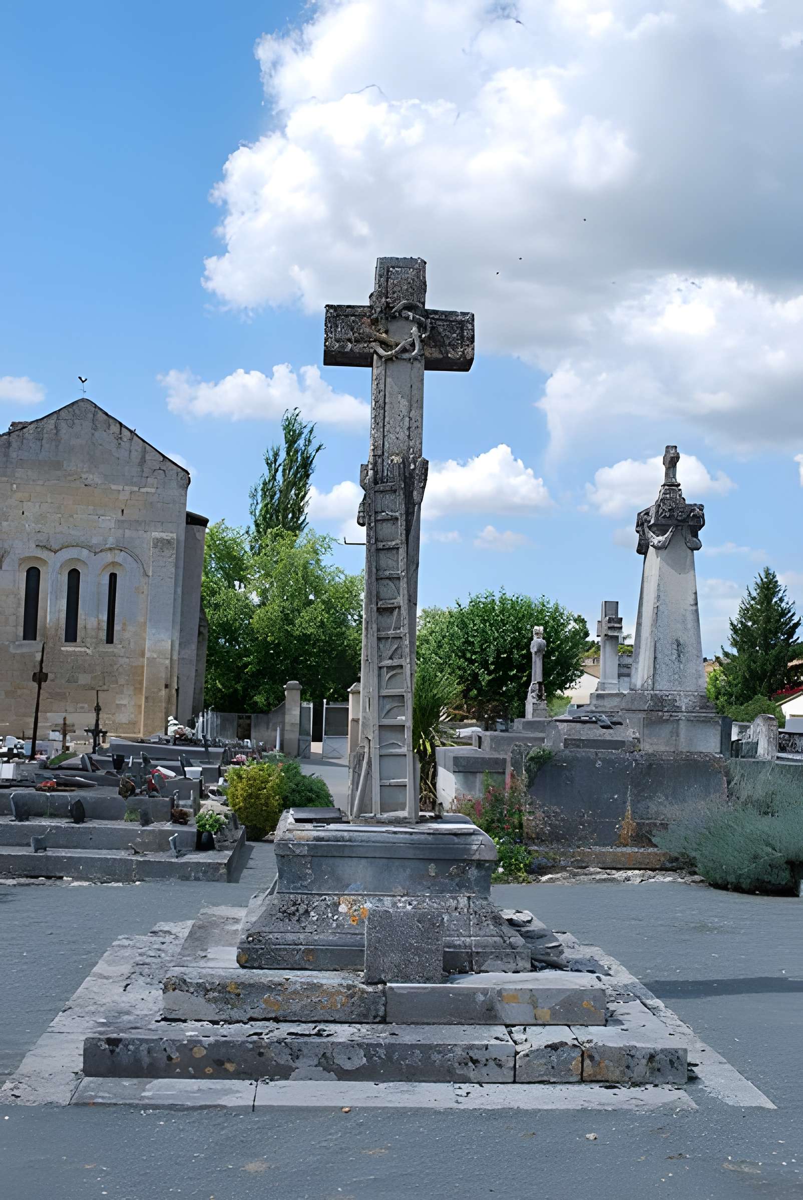 Église Saint-Martin de Fronsac