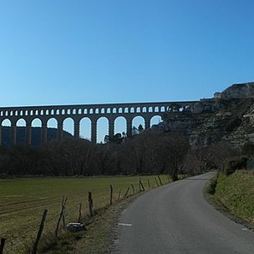 Aqueduc de Roquefavour également sur commune dAix-en-Provence