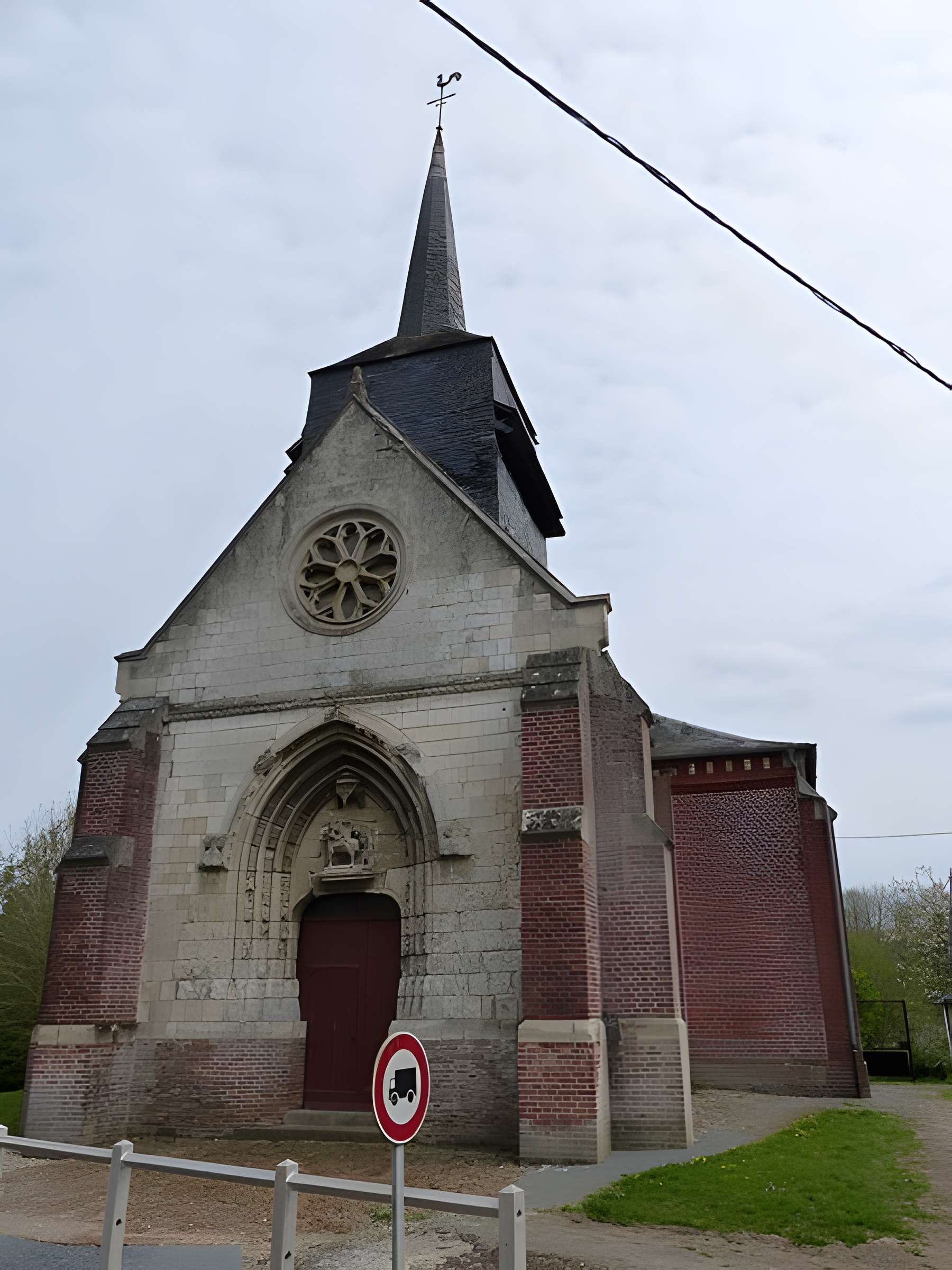 Église Saint-Martin de Hescamps 