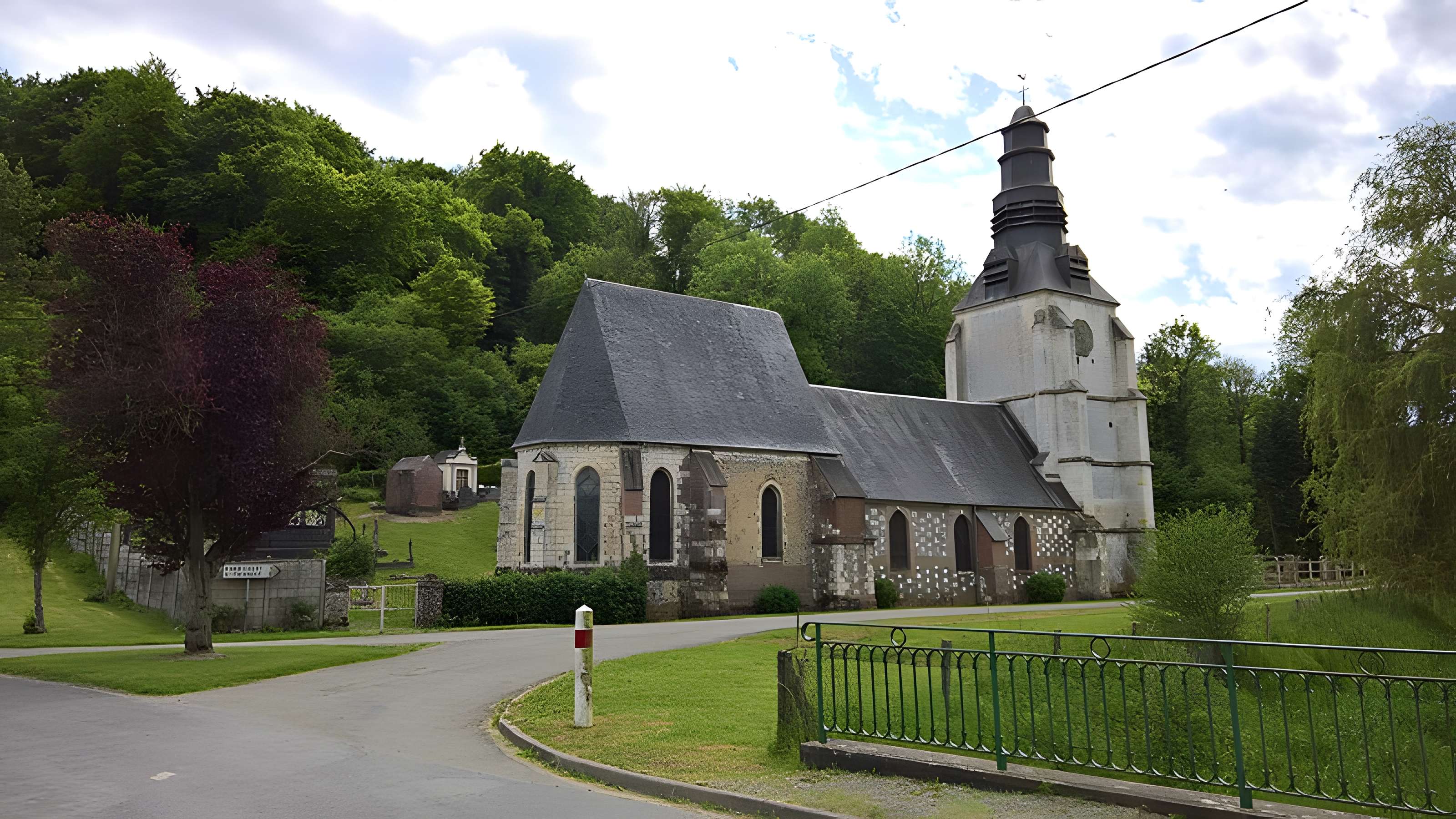 Église Saint-Martin de Hescamps