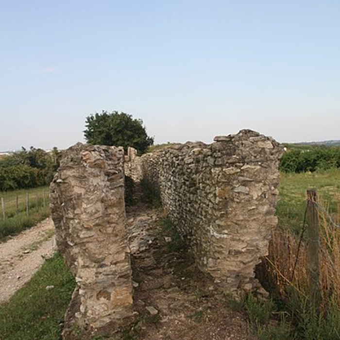 Photo de Aqueduc gallo-romain du Gier dit aussi du Mont Pilat également sur communes de Brignais, Chaponost, Lyon, Sainte-Foy-lès Lyon, Soucieu-en-Jarrest