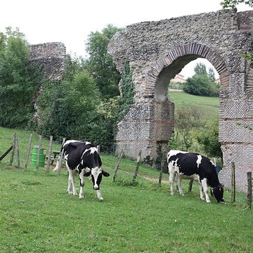 Aqueduc gallo-romain du Gier dit aussi du Mont Pilat également sur communes de Brignais, Chaponost, Lyon, Sainte-Foy-lès Lyon, Soucieu-en-Jarrest
