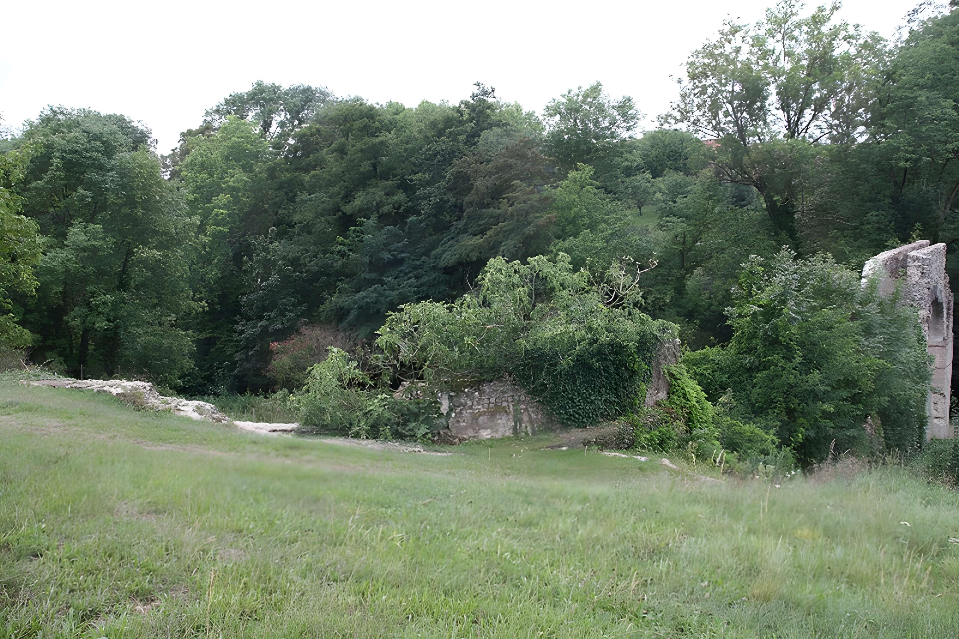 Aqueduc gallo-romain du Gier dit aussi du Mont Pilat (également sur communes de Brignais, Chaponost, Lyon, Sainte-Foy-lès Lyon, Soucieu-en-Jarrest)